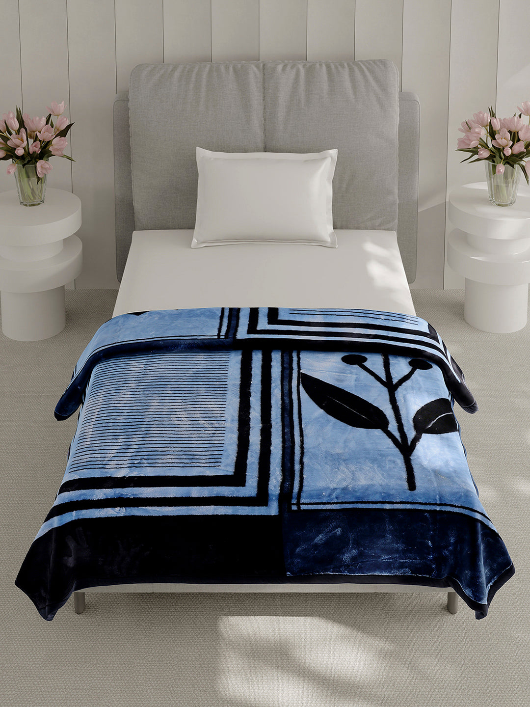 Printed Single Bed 2 Ply, 895 GSM Blanket for Heavy Winter - (Lavish Pvc)