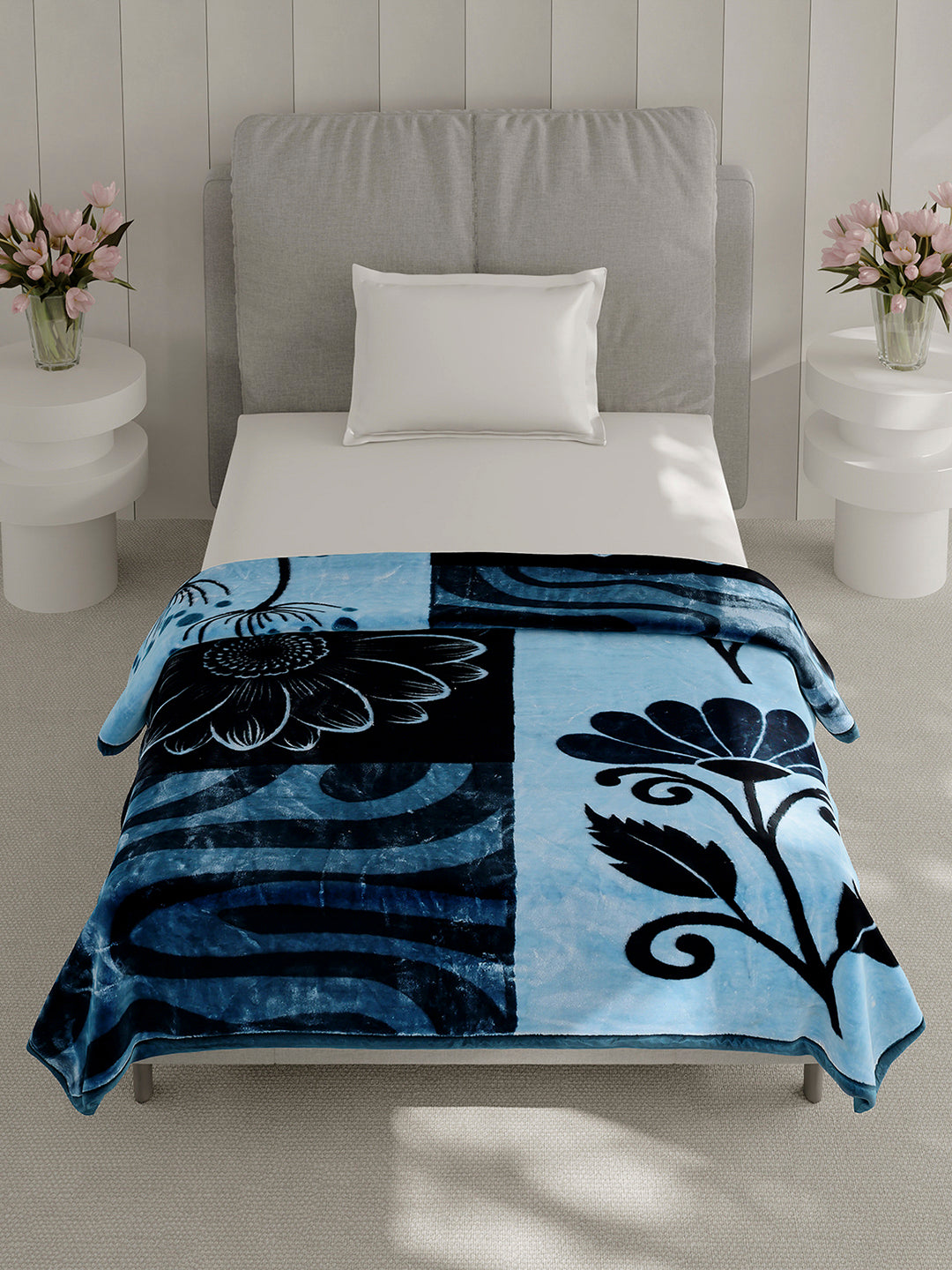Printed Single Bed 2 Ply, 895 GSM Blanket for Heavy Winter - (Lavish Pvc)
