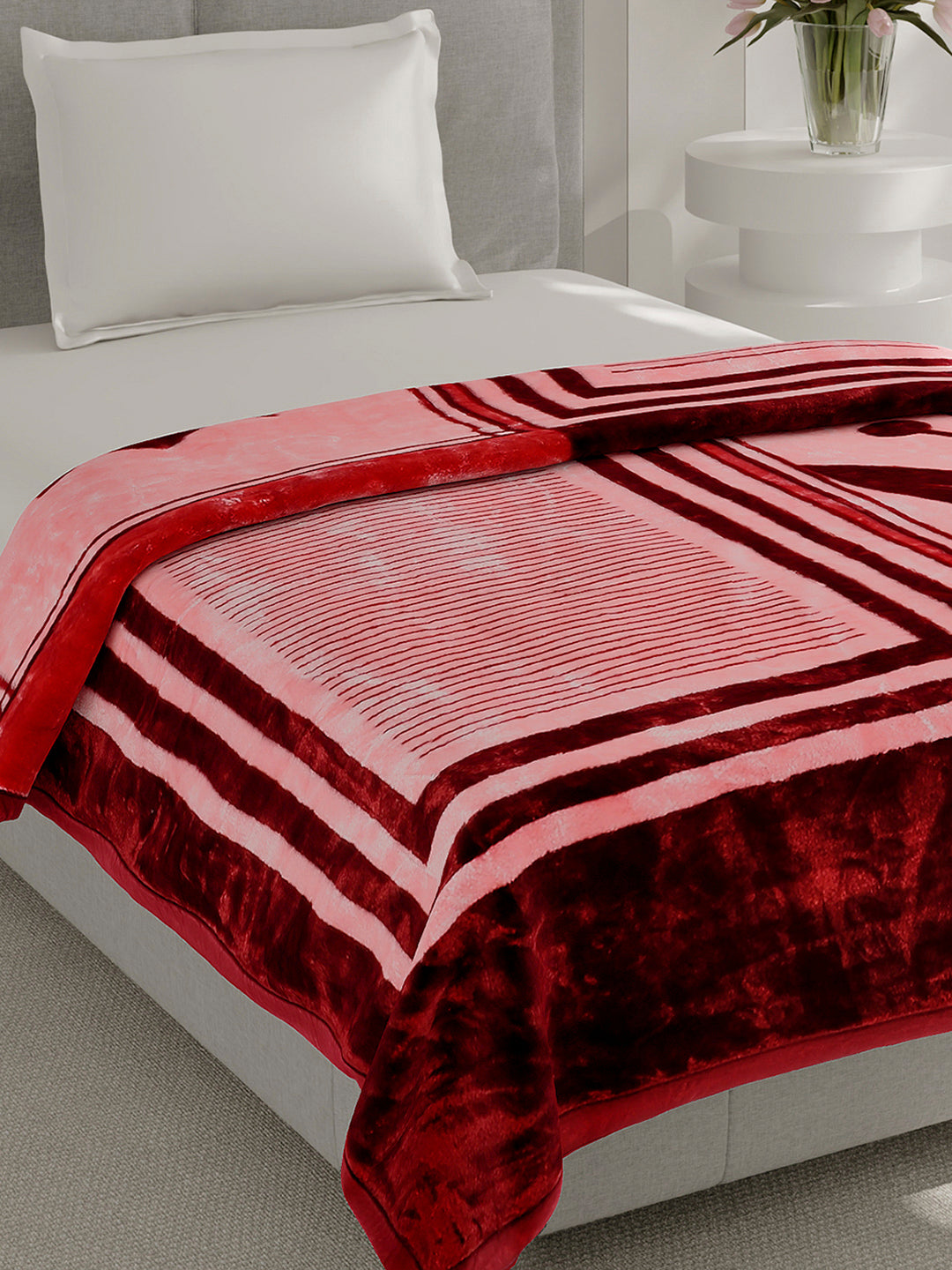 Printed Single Bed 2 Ply, 895 GSM Blanket for Heavy Winter - (Lavish Pvc)
