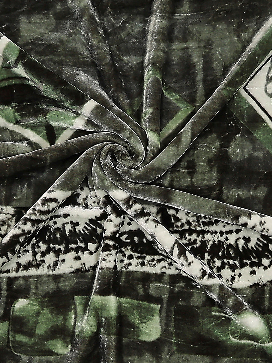 Printed Double Bed Reversible Blanket 2 Ply, 872 GSM, 4.6 kg (Moonvalley)