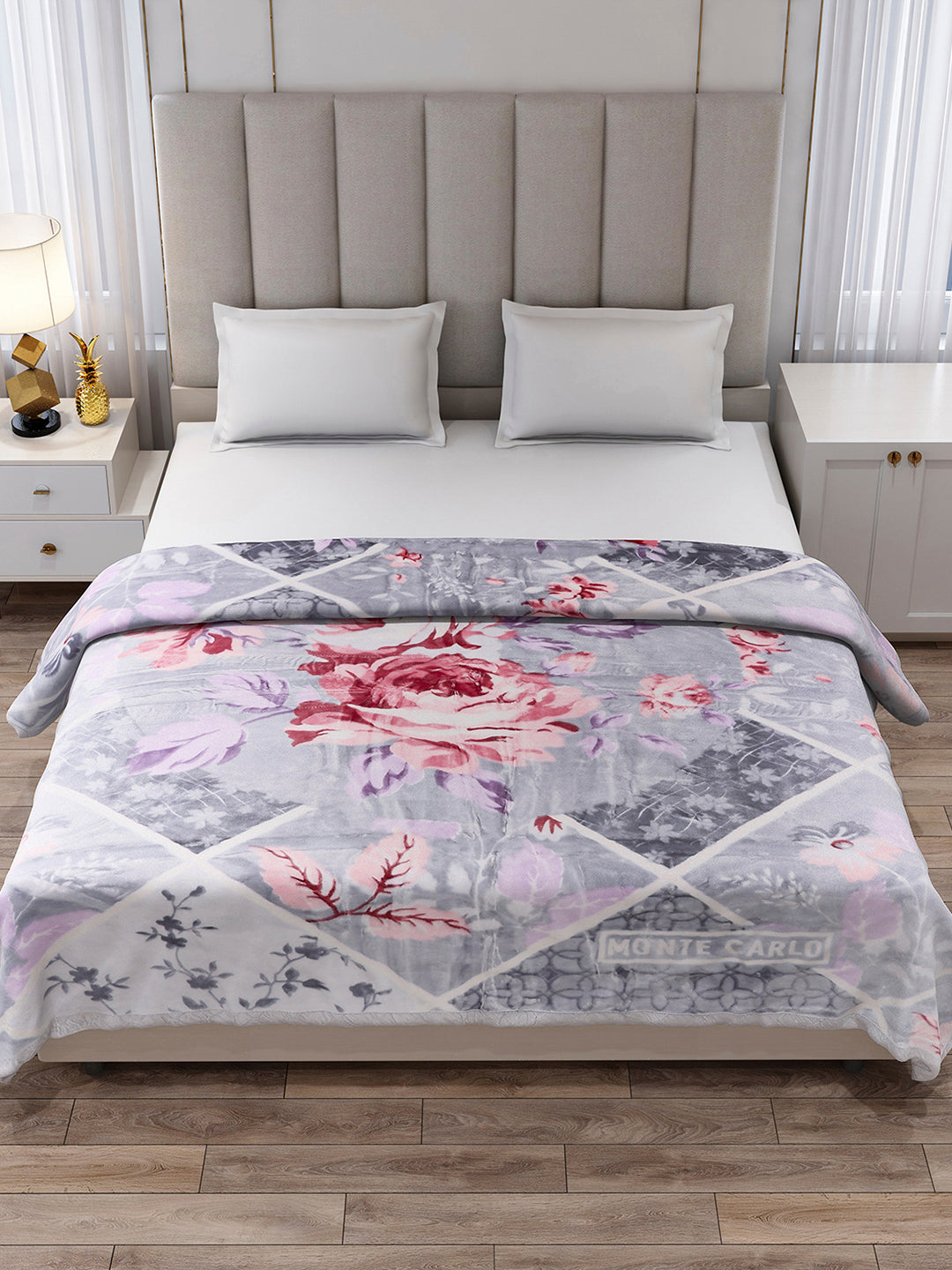 Printed Double Bed 2 Ply, 871 GSM Blanket for Heavy Winter - (Moon Valley Plus)