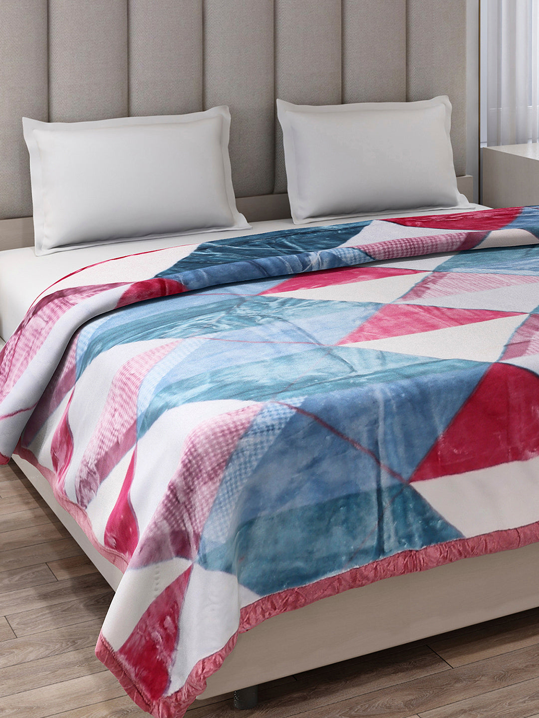 Printed Double Bed 2 Ply, 871 GSM Blanket for Heavy Winter - (Moon Valley Plus)