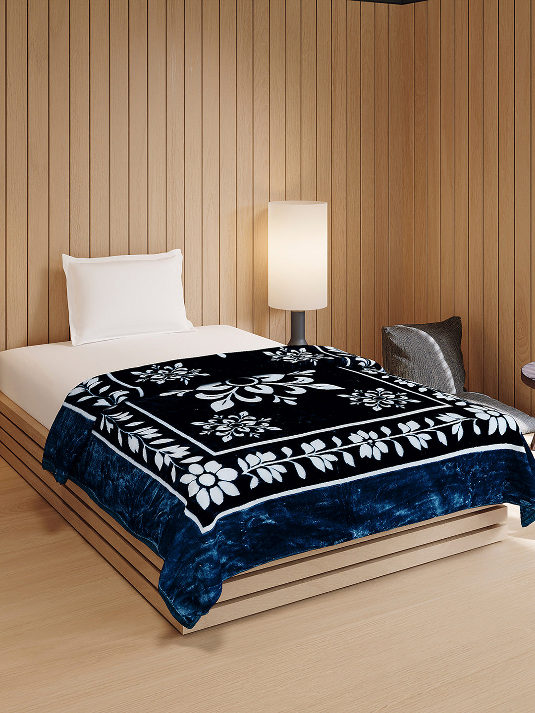 Printed Double Bed 1 Ply, 540 GSM Blanket for Winter - (Relation PVC)