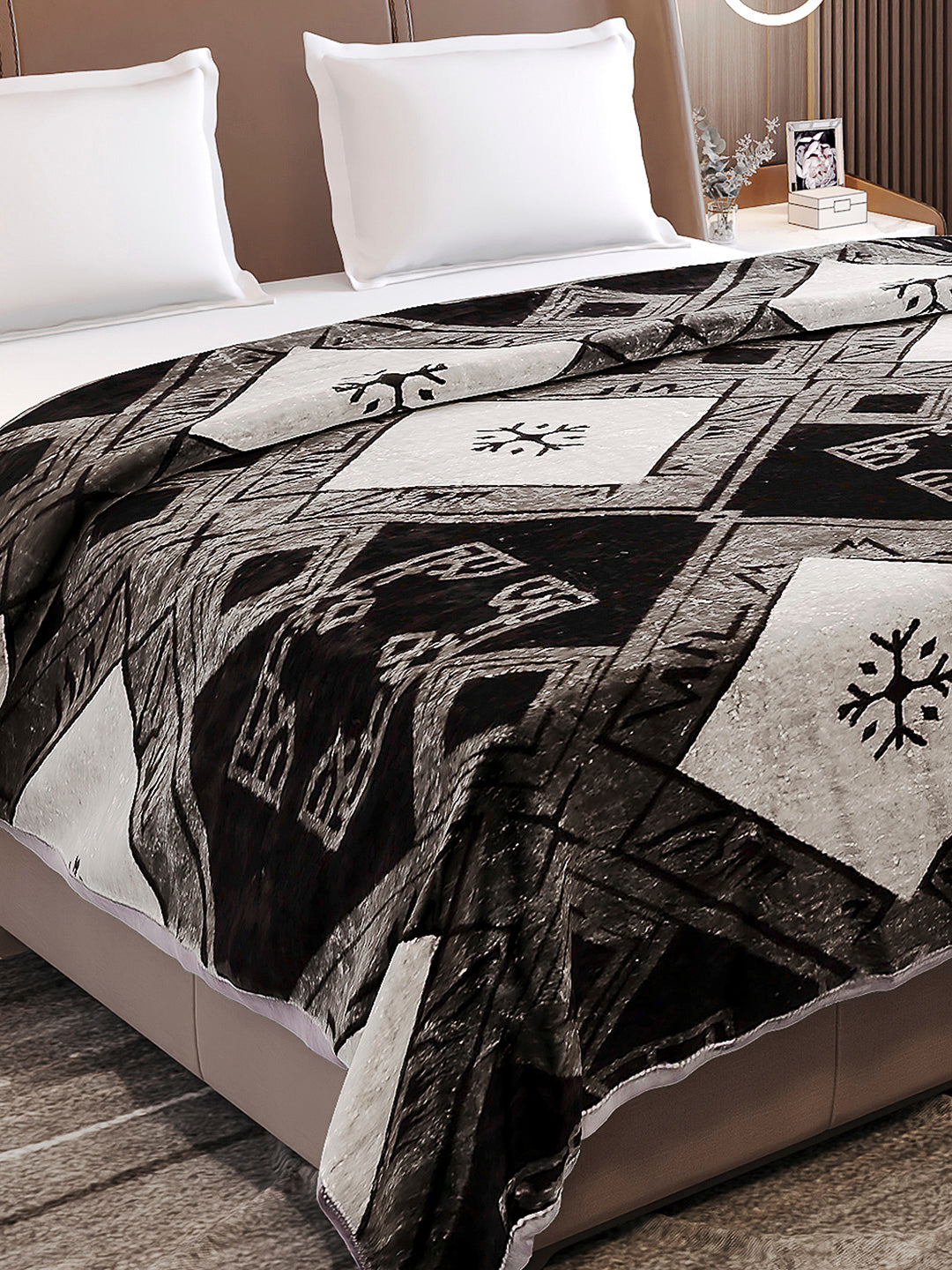 Printed Double Bed Blanket 1 Ply, 550 GSM, 2.9 kg (Roman)