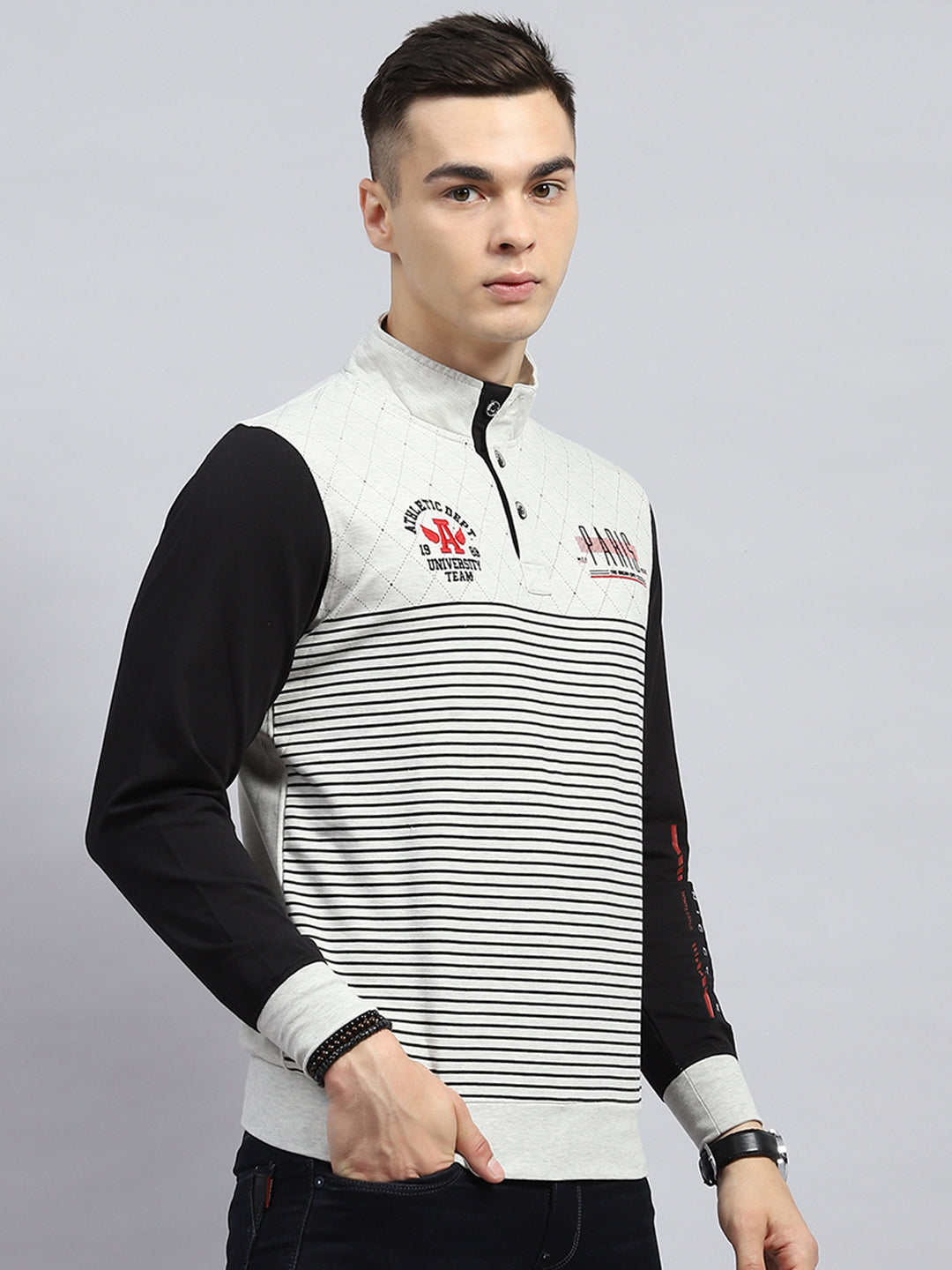 Men Black & White Printed Mock Neck Full Sleeve Winter T-Shirt