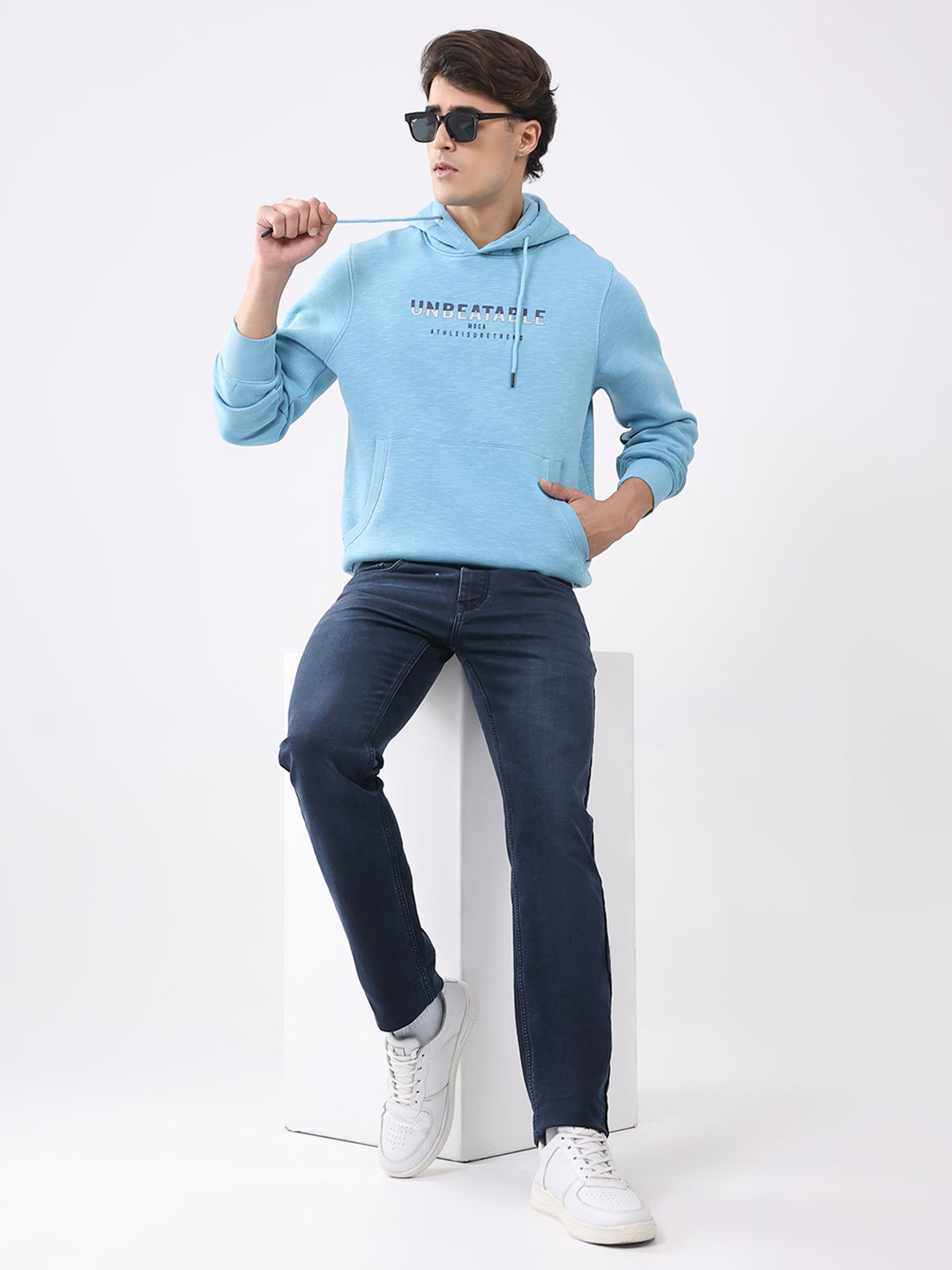 Men Aqua Blue Solid Hooded Full Sleeve Sweatshirt