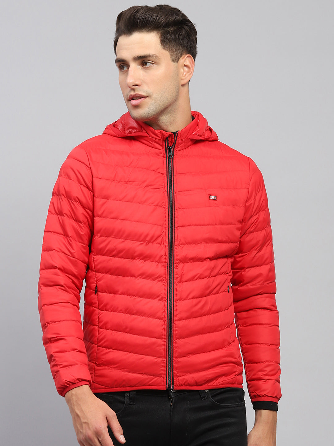 Men Red Solid Hooded Full Sleeve Jacket