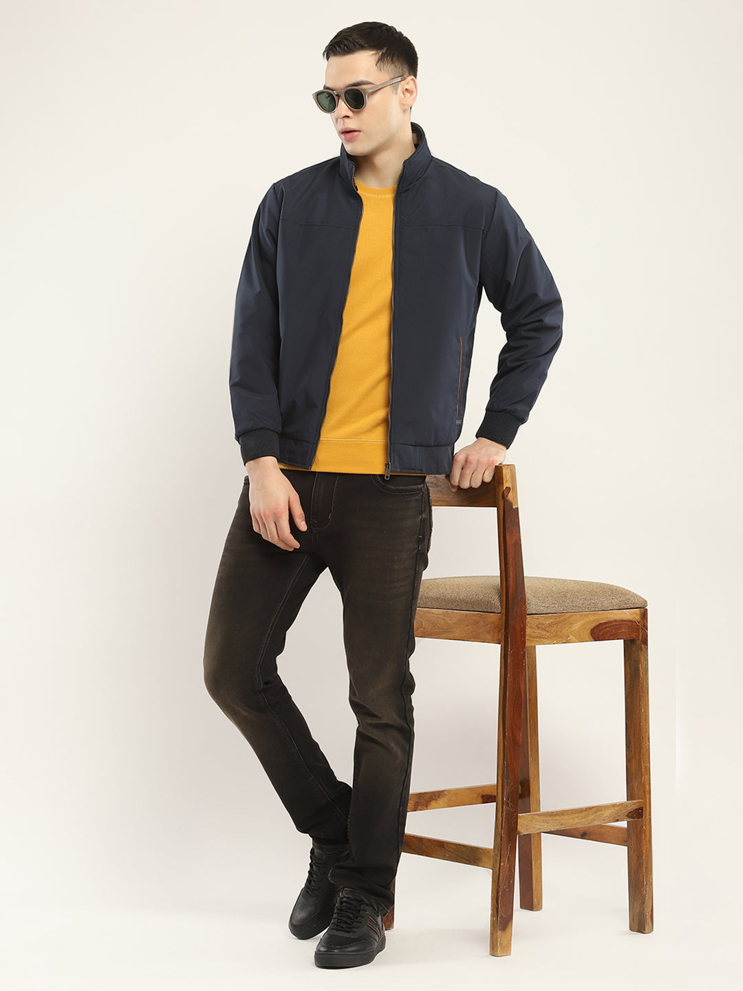 Men Navy Blue Solid Mock Neck Full Sleeve Jacket