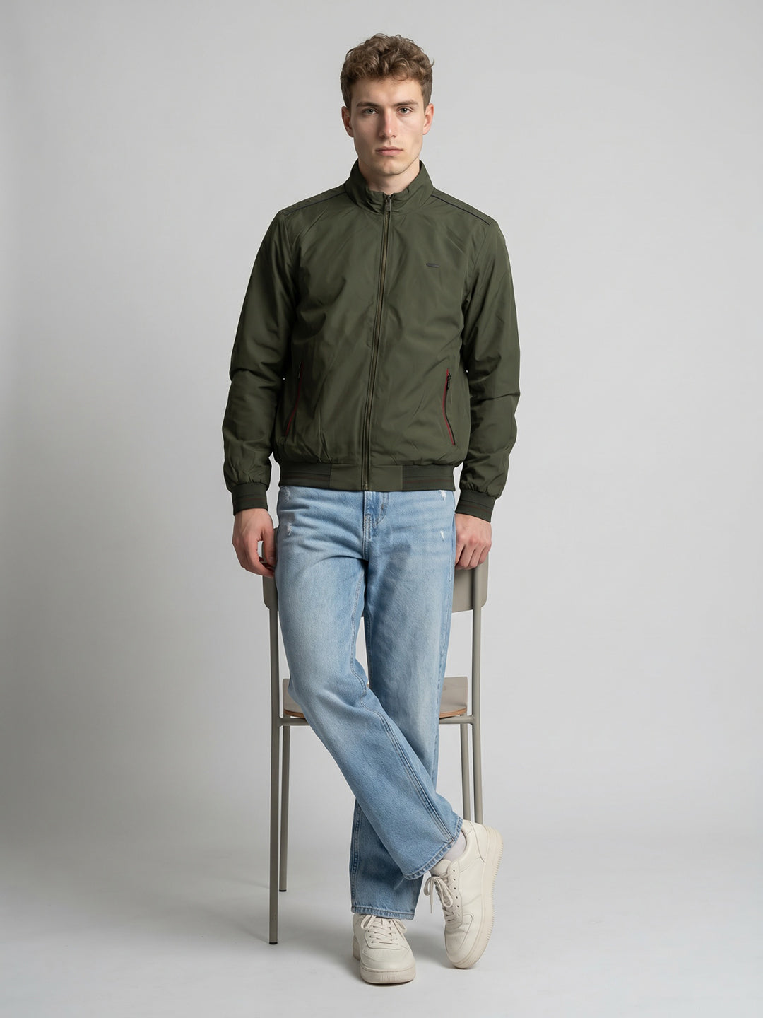 Men Olive Solid Collar Full Sleeve Bomber Jacket