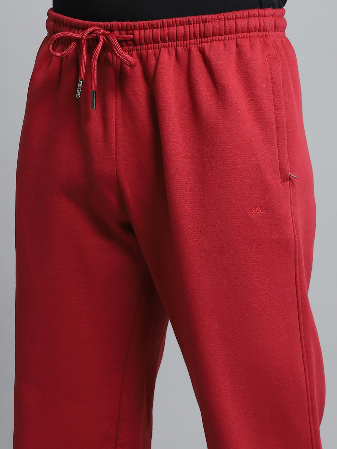 Men Maroon Solid Hooded Full Sleeve Winter Tracksuit