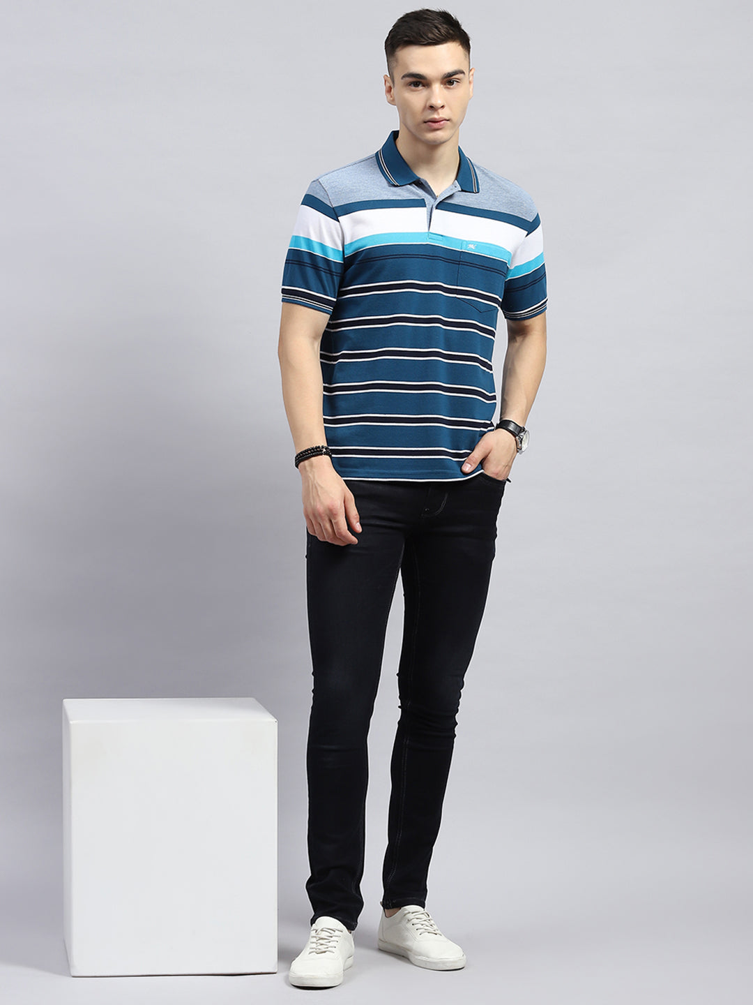Men Blue Stripe Collar Half Sleeve T-Shirt