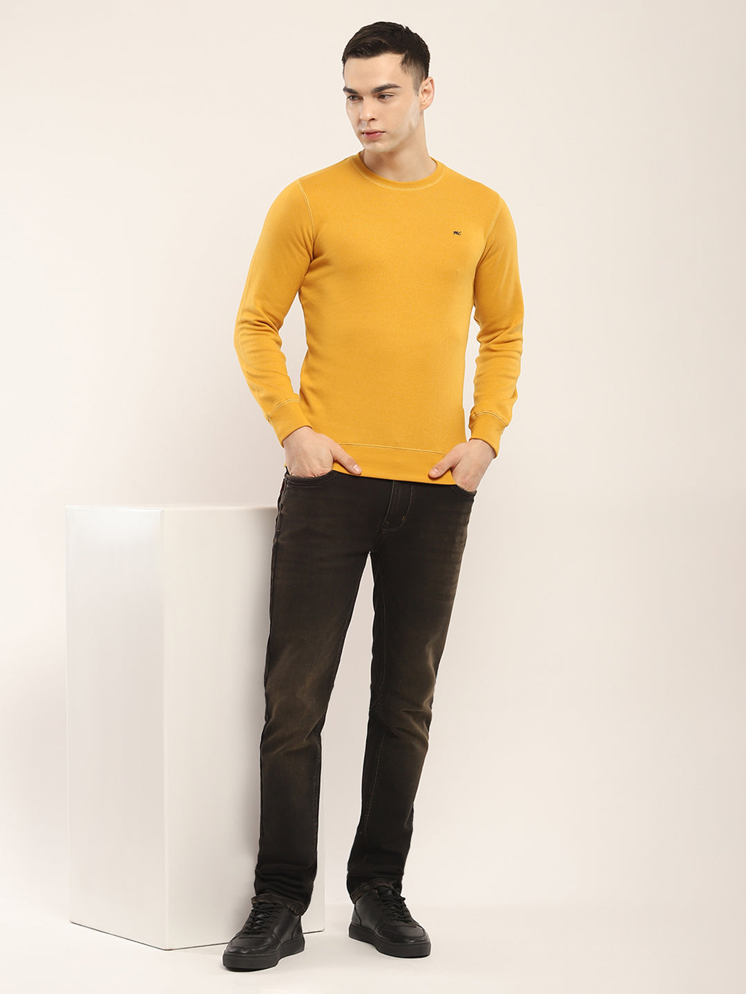 Men Yellow Solid Round Neck Full Sleeve Winter T-Shirt