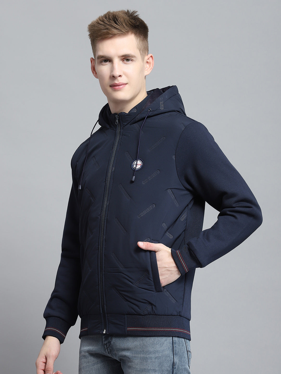 Men Navy Blue Solid Hooded Full Sleeve Sweatshirt