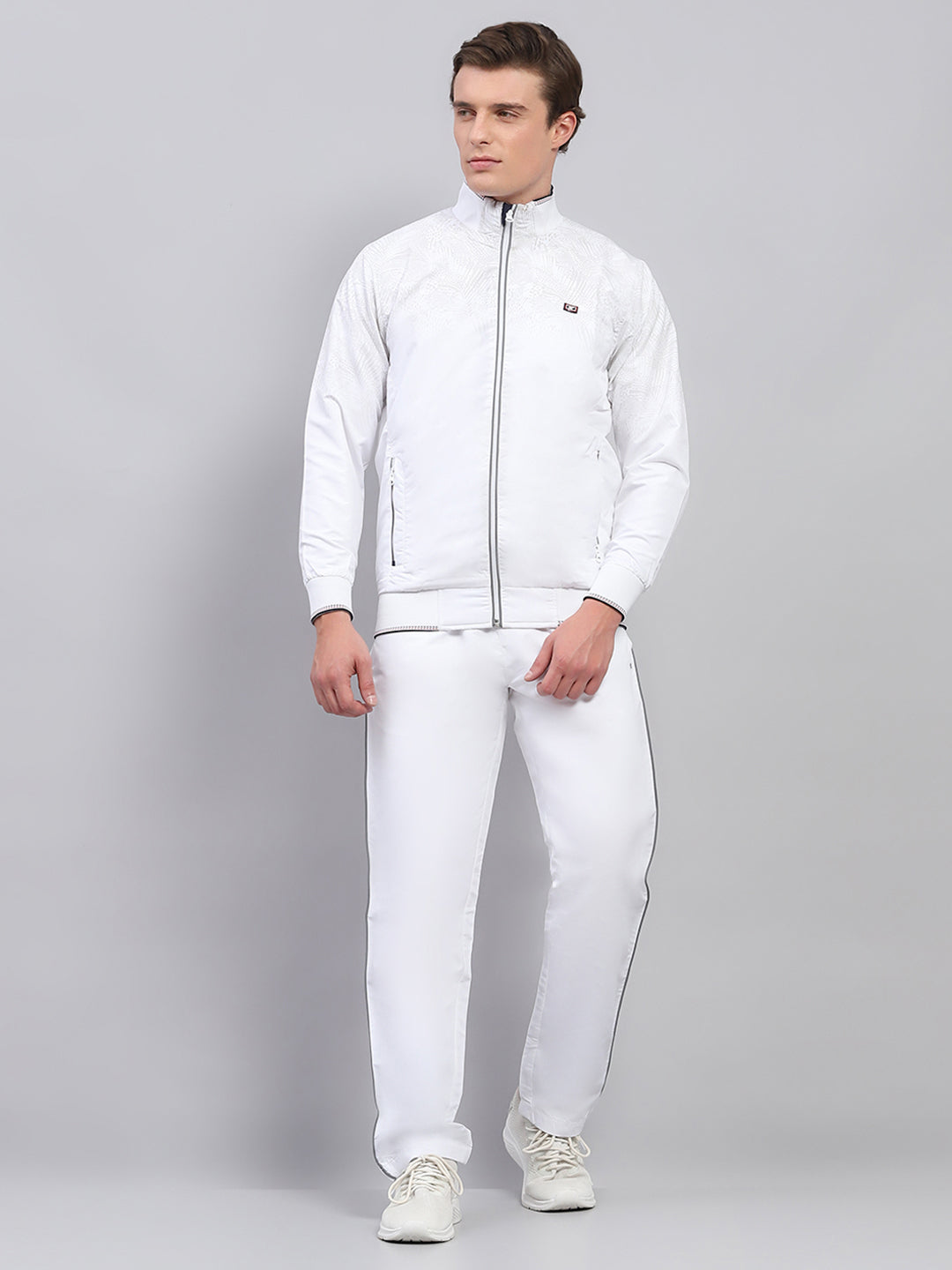 Men White Solid Mock Neck Full Sleeve Winter Tracksuit