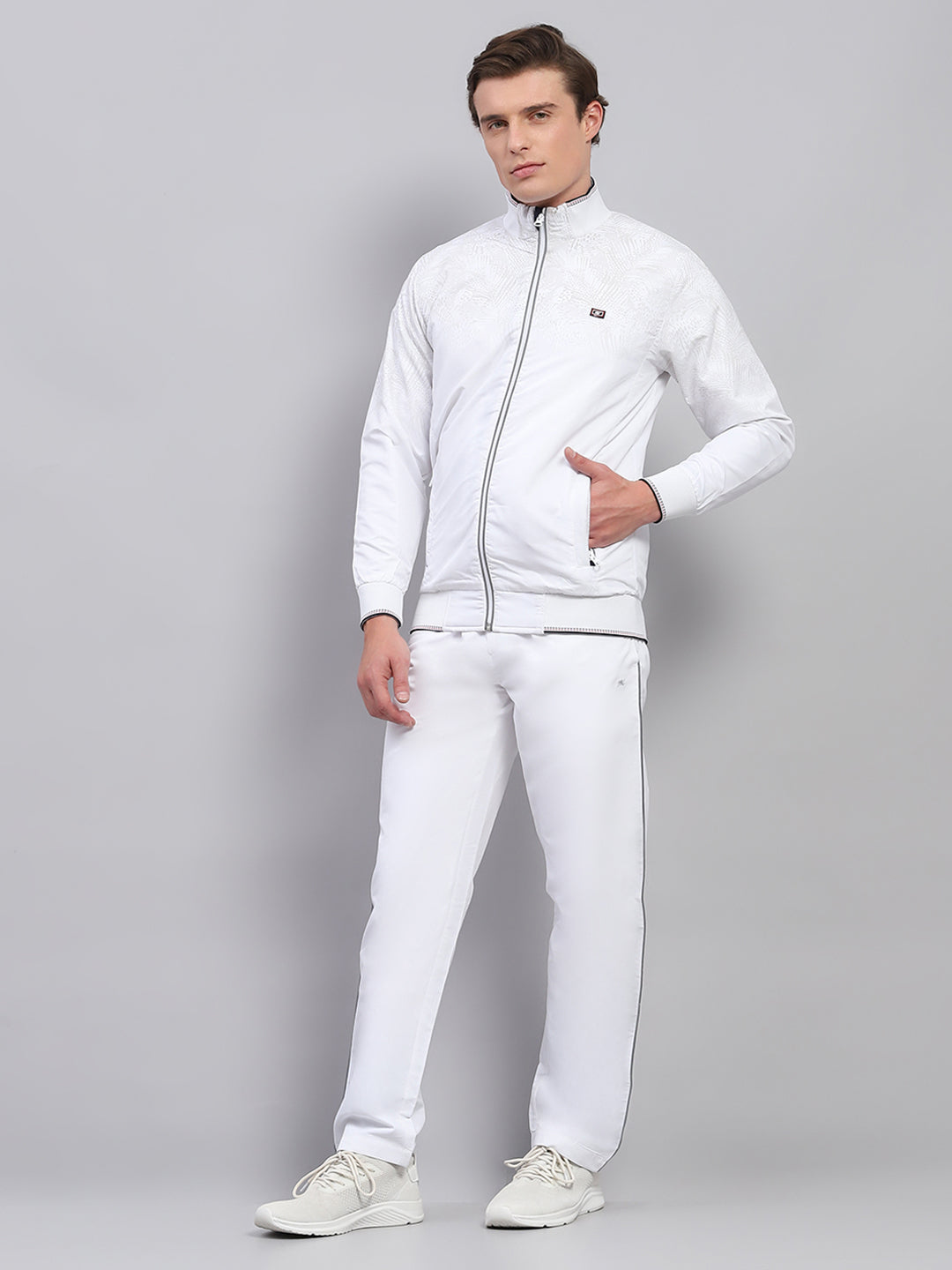 Men White Solid Mock Neck Full Sleeve Winter Tracksuit