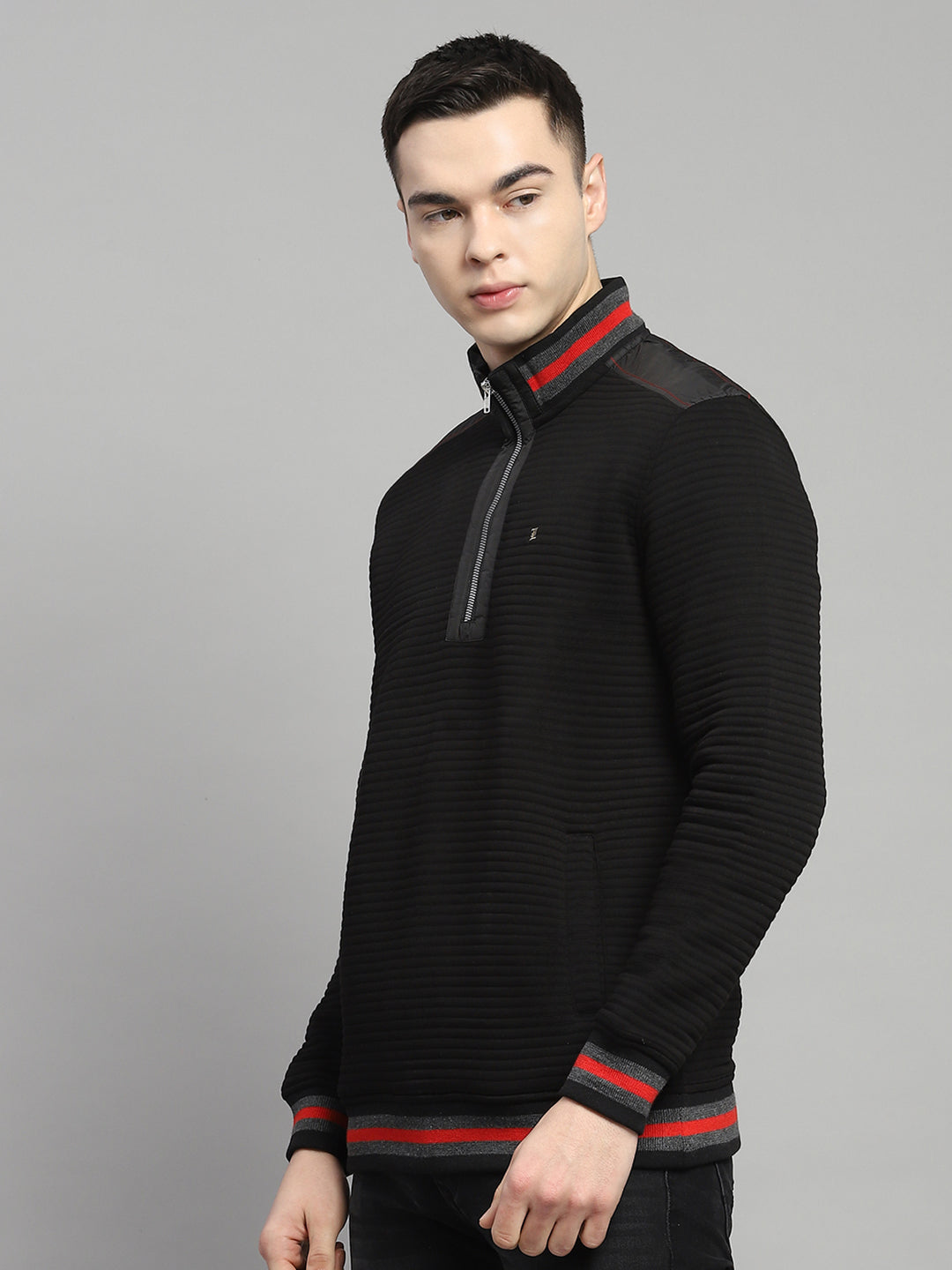 Men Black Solid Mock Neck Full Sleeve Sweatshirt