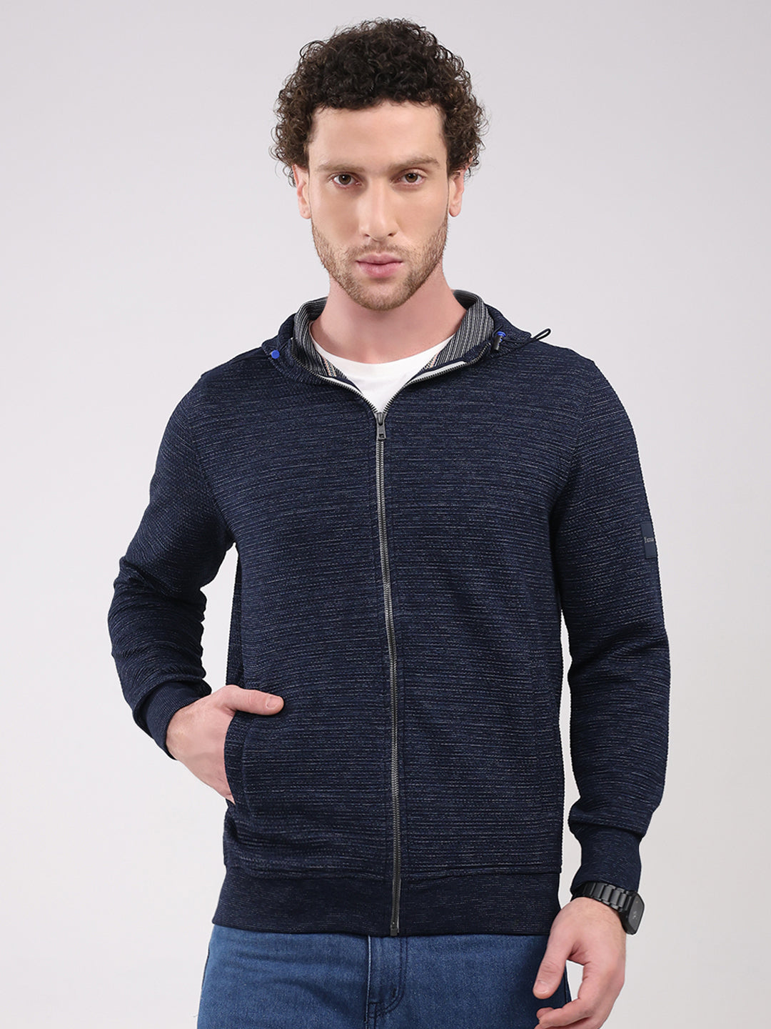 Luxuria Men Navy Blue Solid Hooded Full Sleeve Sweatshirt