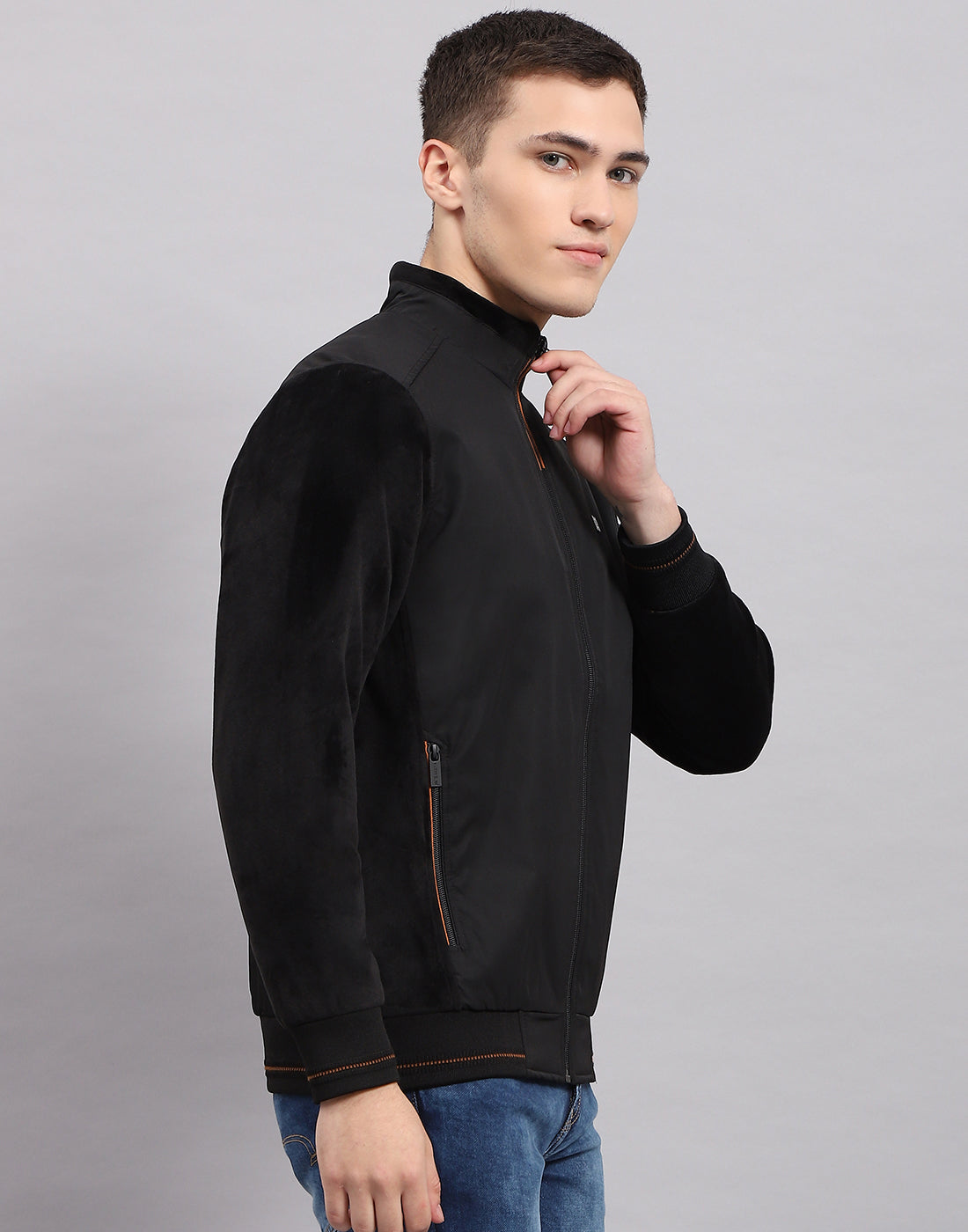 Men Black Solid Mock Neck Full Sleeve Jacket