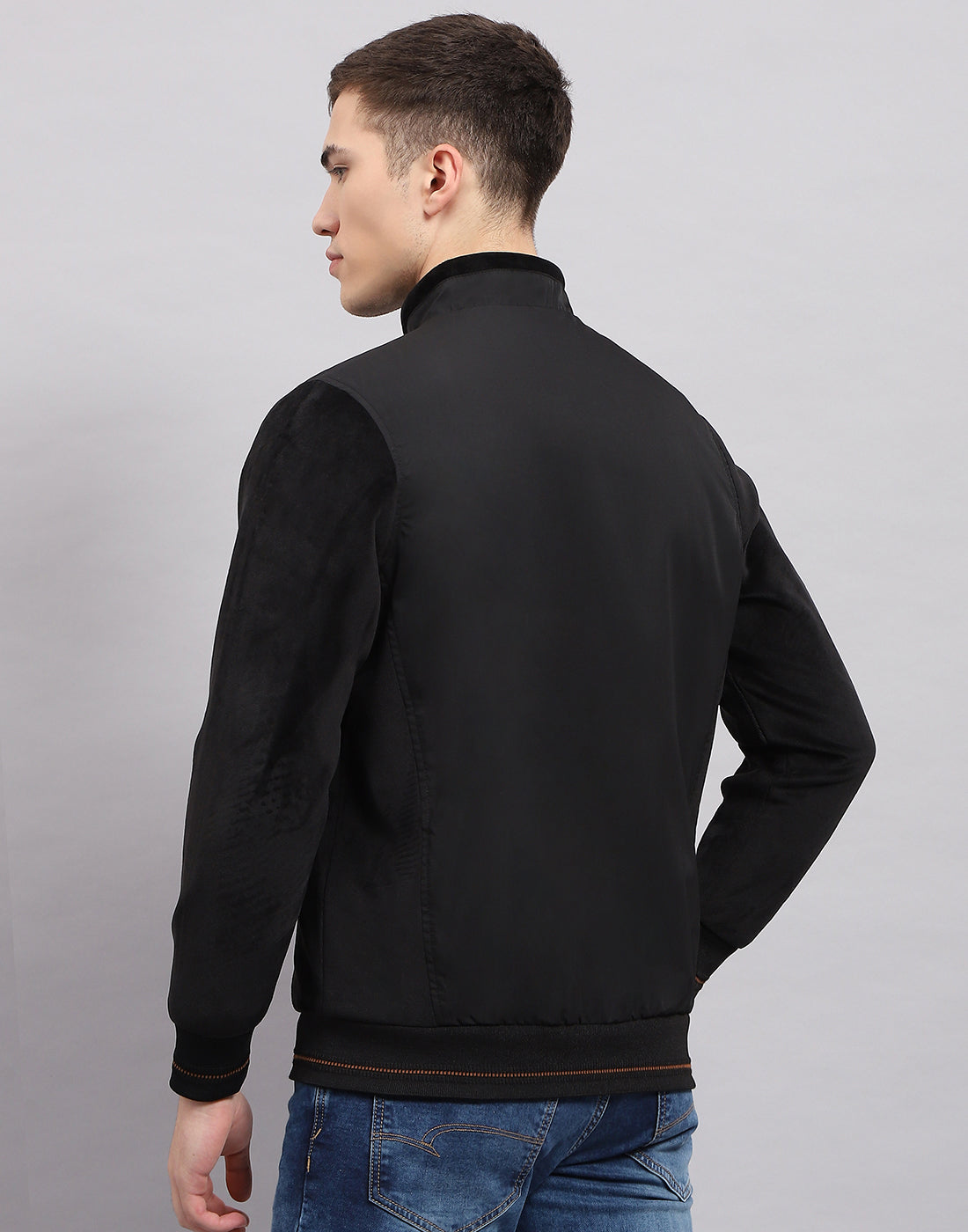 Men Black Solid Mock Neck Full Sleeve Jacket
