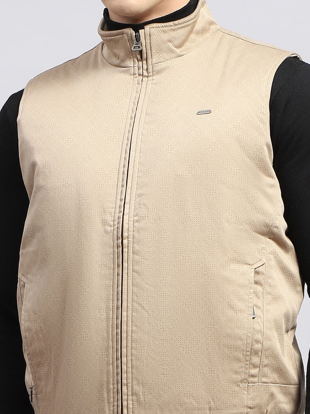 Men Beige Printed Mock Neck Sleeveless Jacket