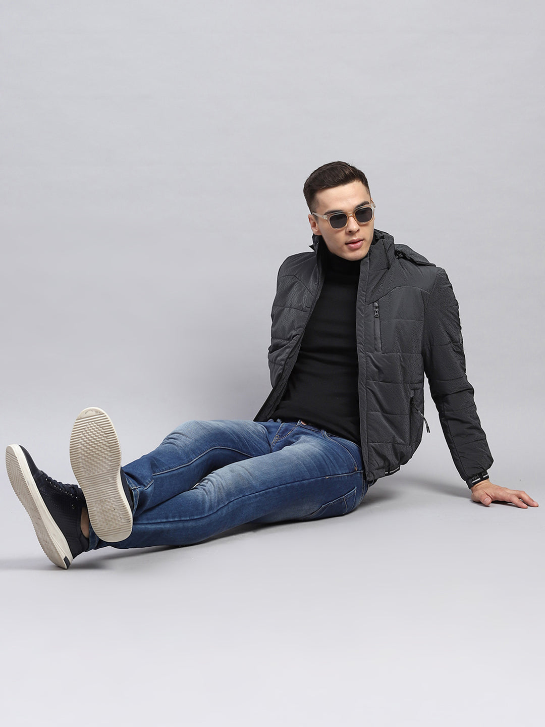 Men Grey Self Design Detachable Hood Full Sleeve Jacket