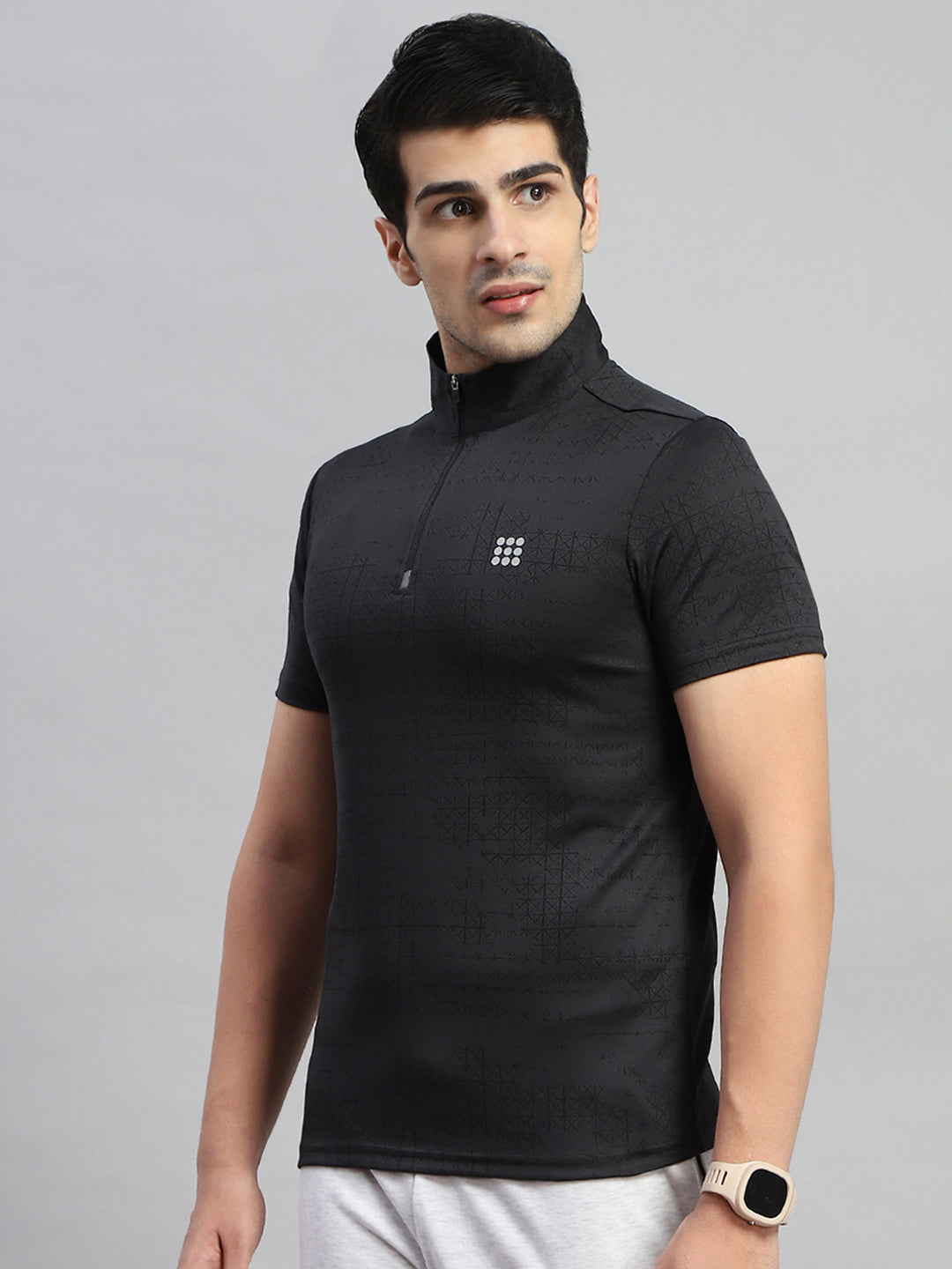 Rock.it Men Black Self Design Collar Half Sleeve T-Shirt