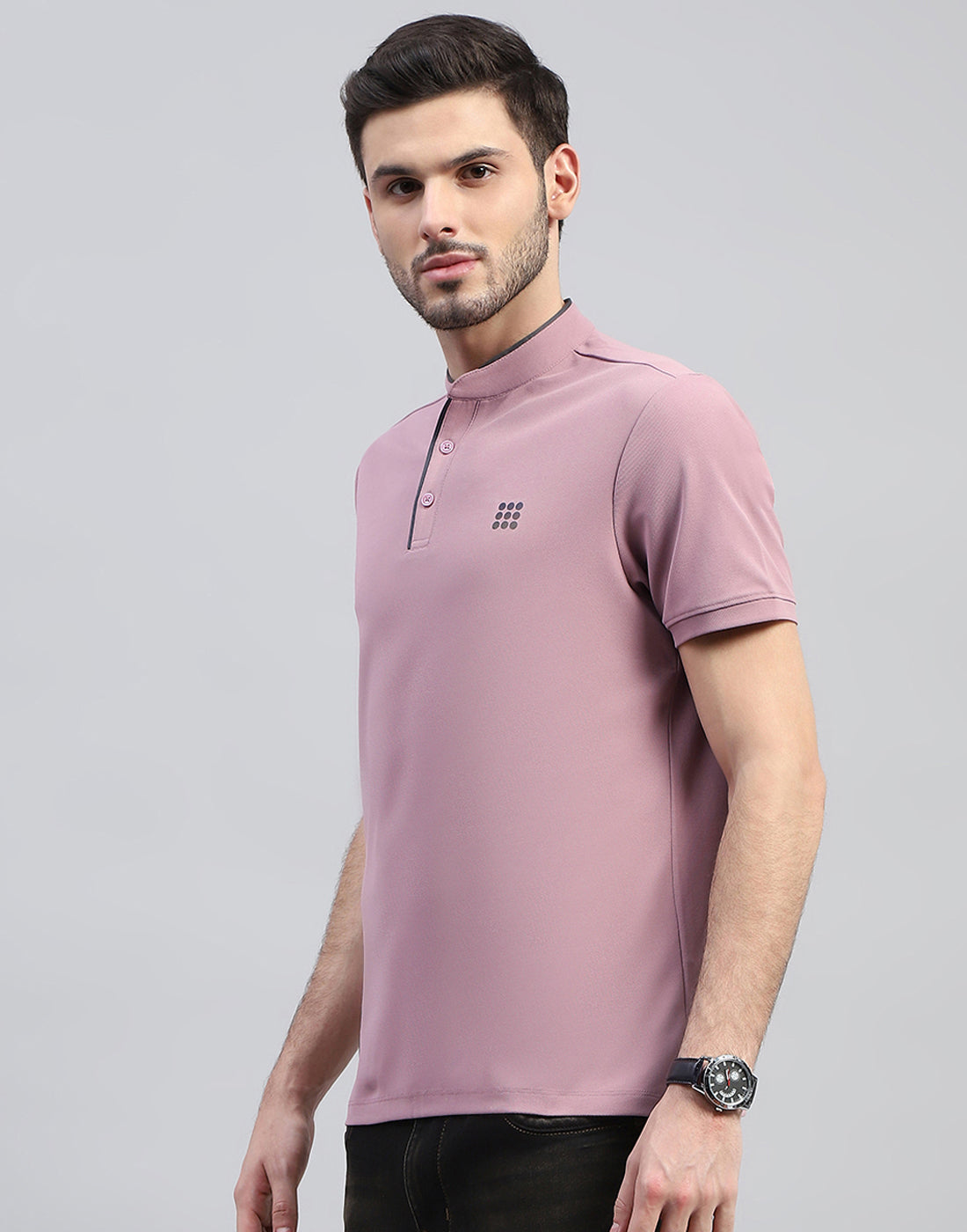 Rock.it Men Purple Solid Mandarin Neck Half Sleeve T-Shirt