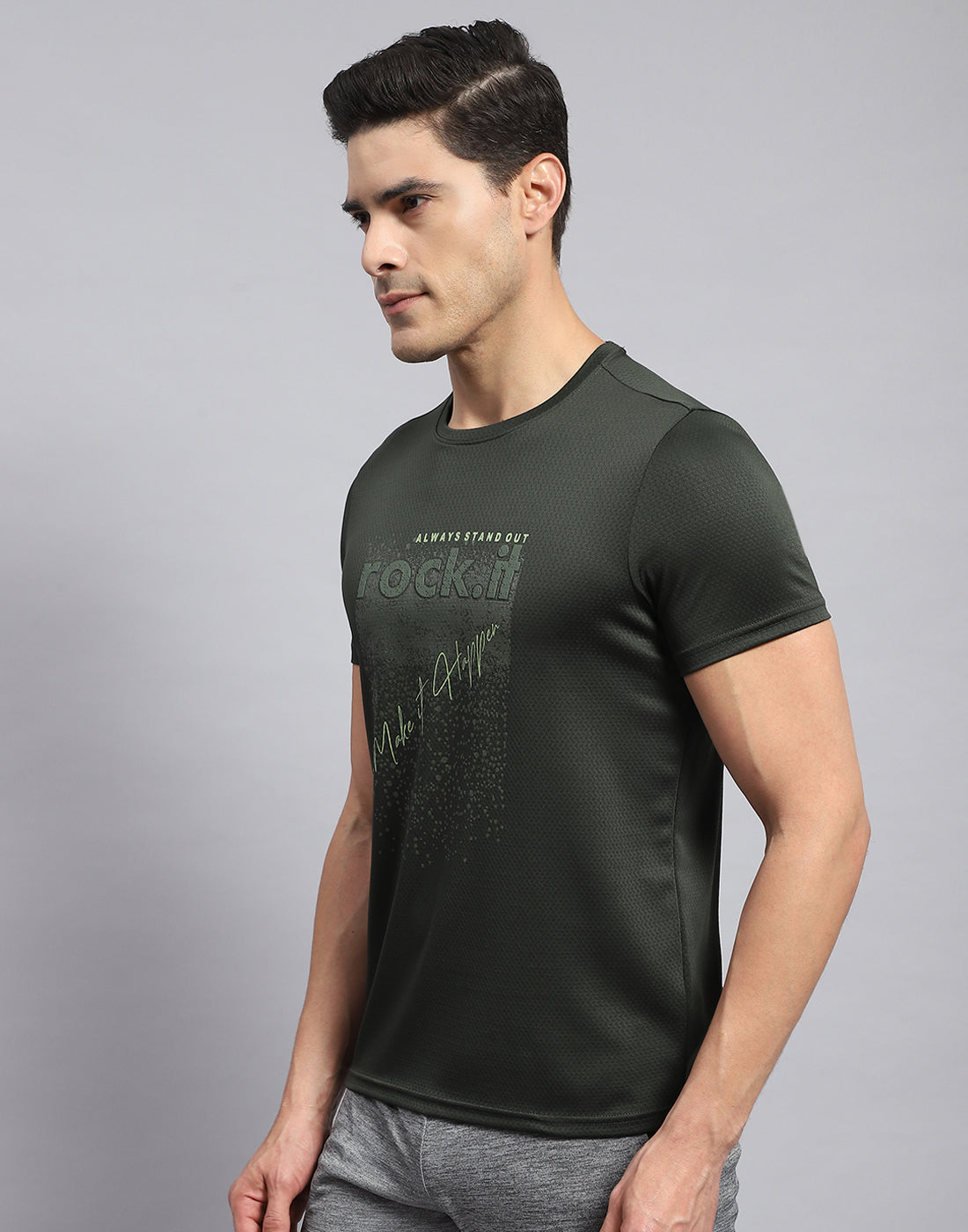 Rock.it Men Olive Self Design Round Neck Half Sleeve T-Shirt