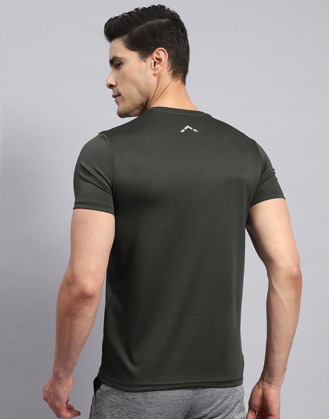 Men Olive Self Design Round Neck Half Sleeve T-Shirt