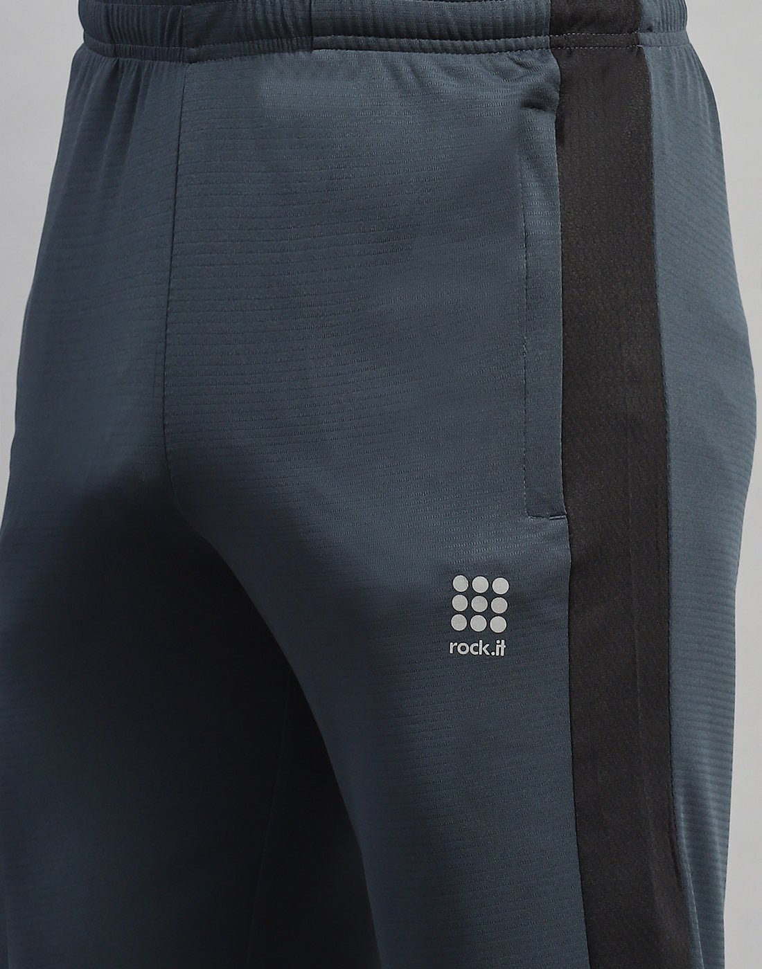 Rock.it Men Grey Solid Regular Fit Lower