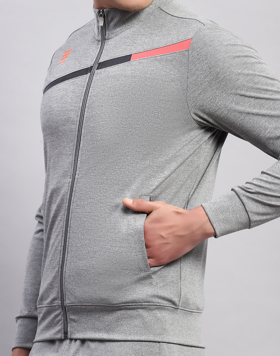 Rock.it Men Grey Solid Mock Neck Full Sleeve Tracksuit