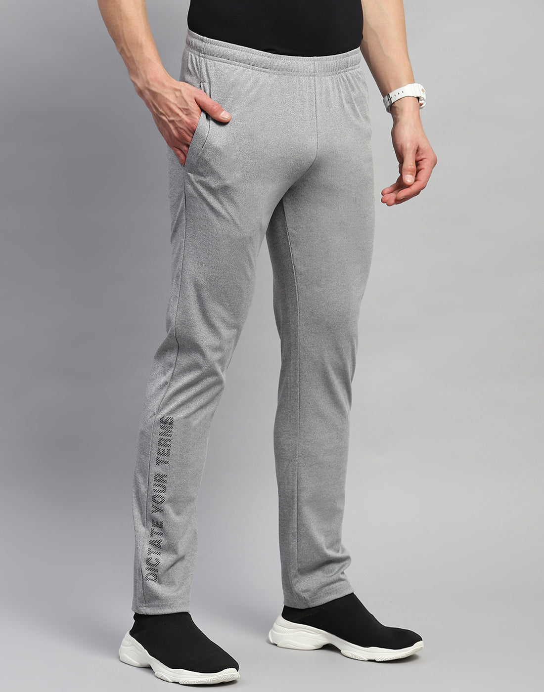 Rock.it Men Grey Melange Solid Round Neck Full Sleeve Tracksuit