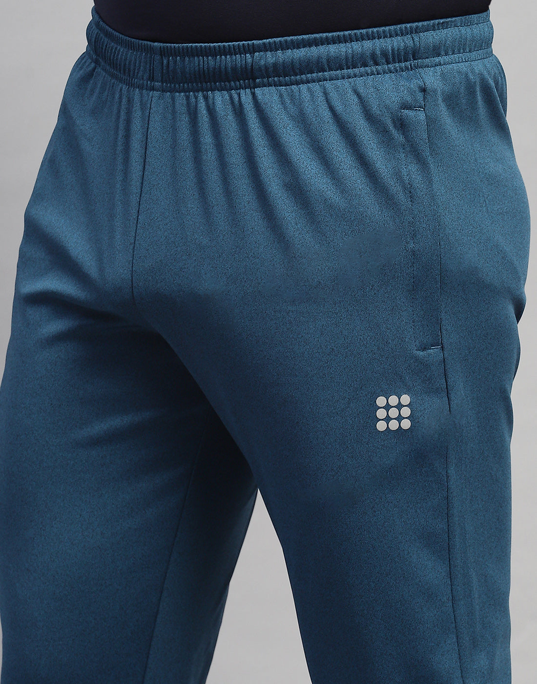 Rock.it Men Teal Blue Solid Round Neck Full Sleeve Tracksuit