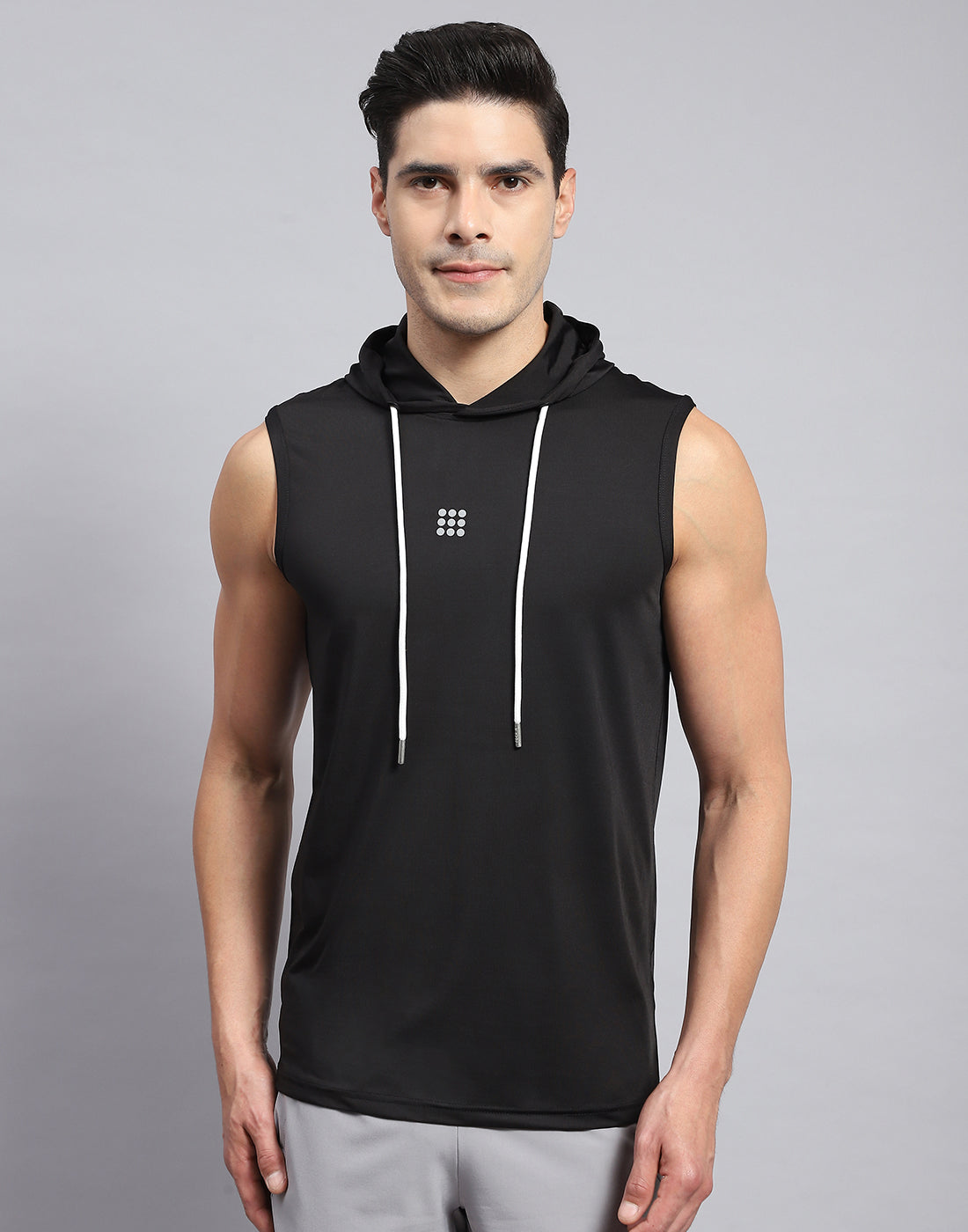 Rock.it Men Black Solid Hooded Sleeveless T-Shirt