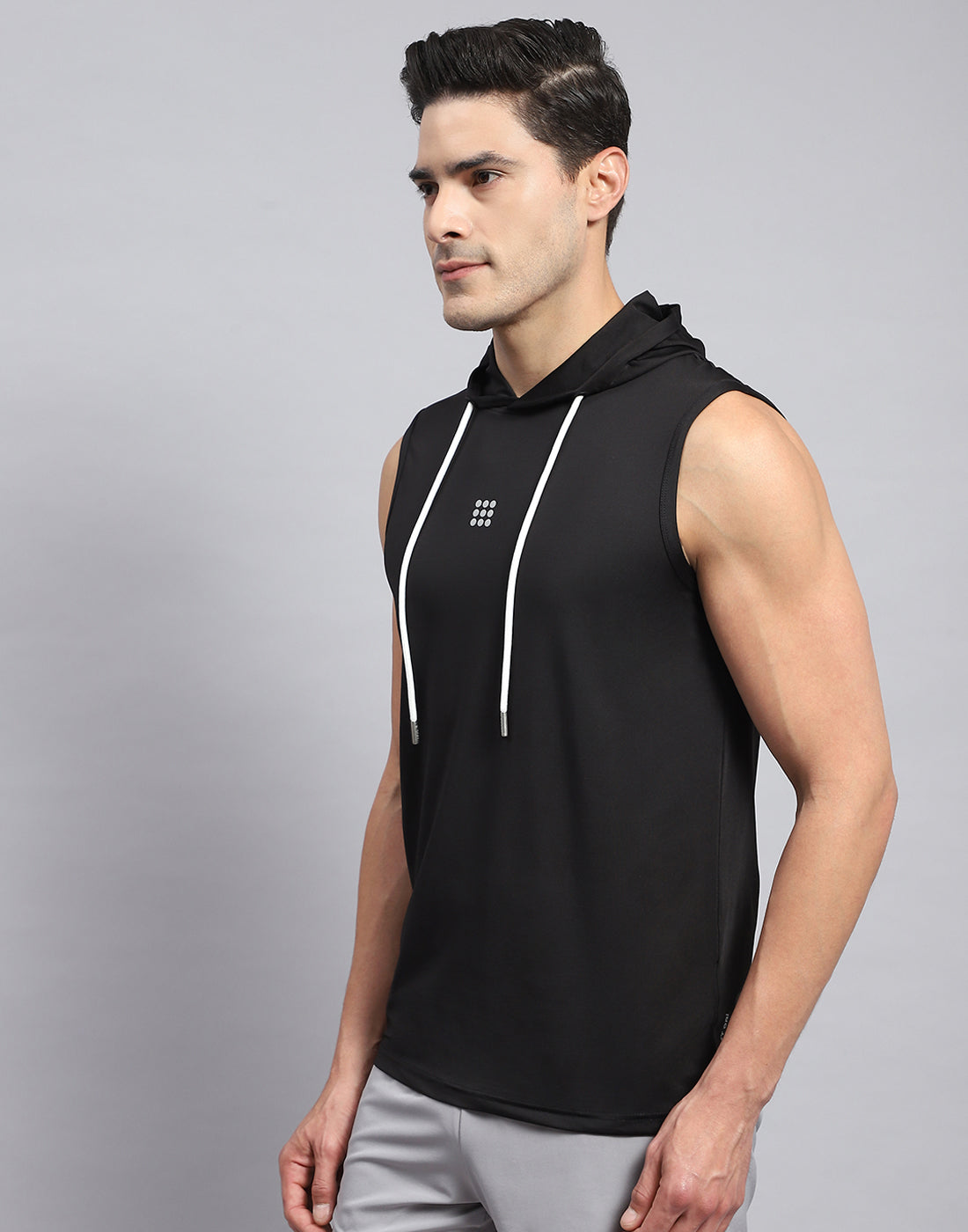 Rock.it Men Black Solid Hooded Sleeveless T-Shirt