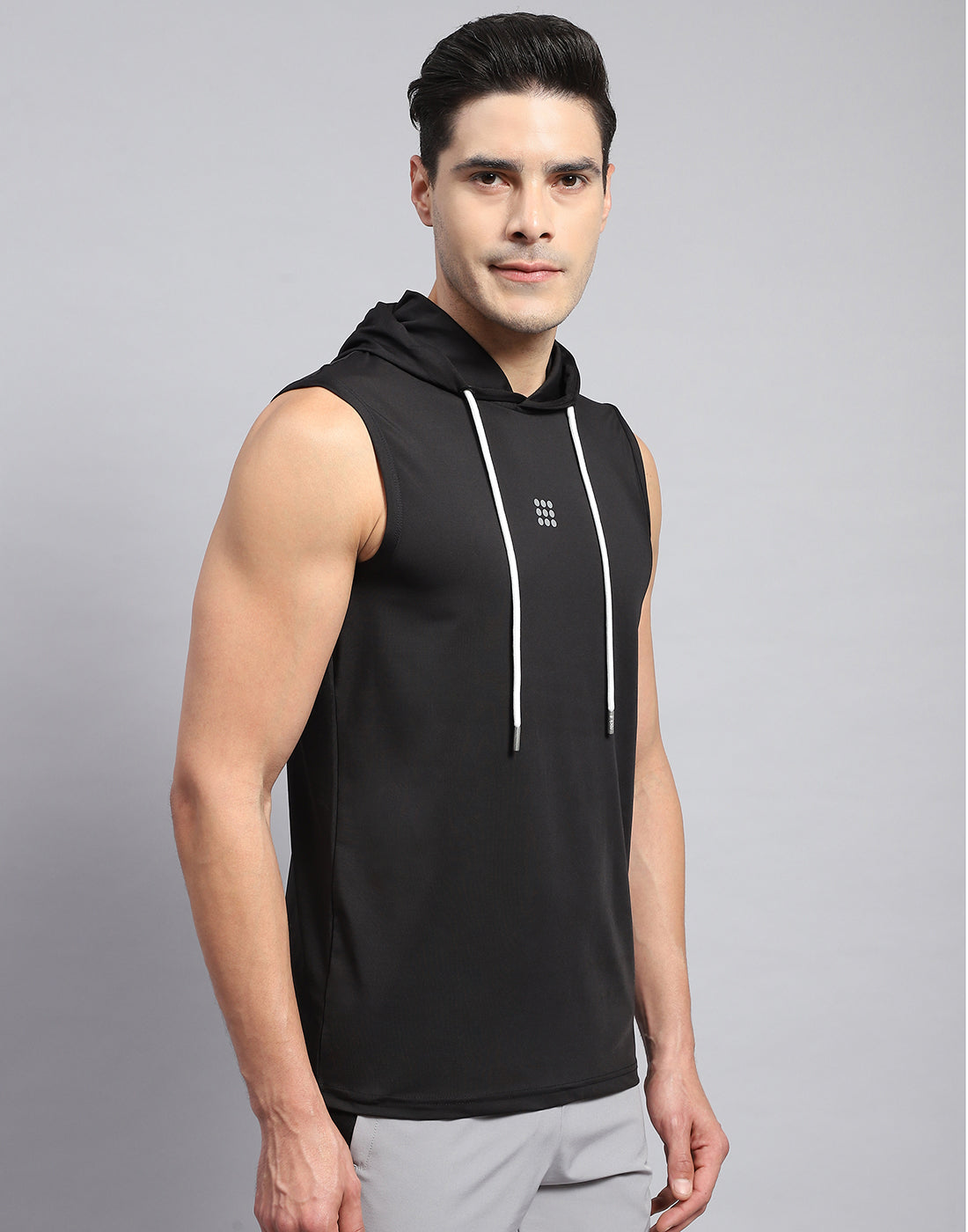 Rock.it Men Black Solid Hooded Sleeveless T-Shirt