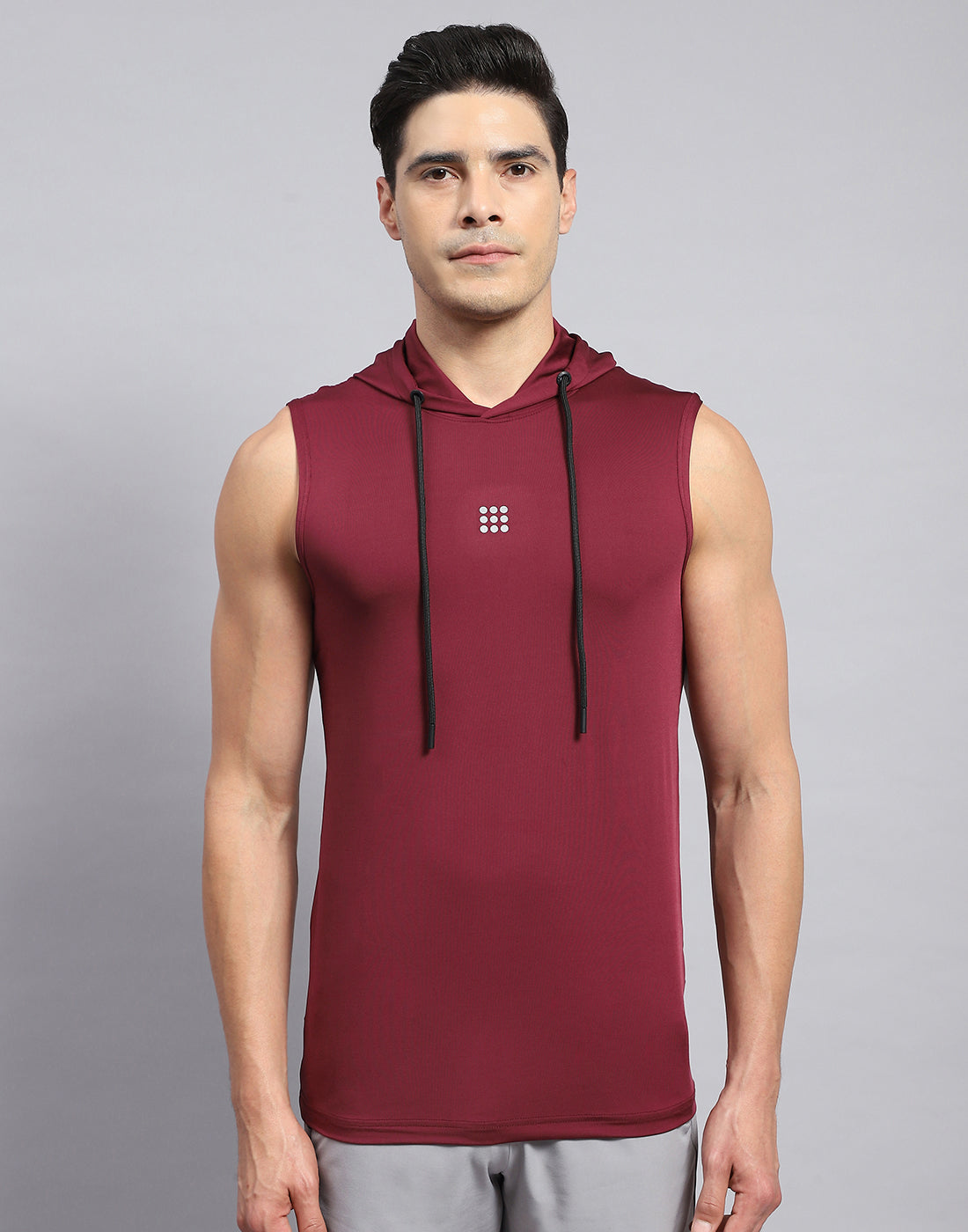 Rock.it Men Maroon Solid Round Neck Sleeveless T-Shirt