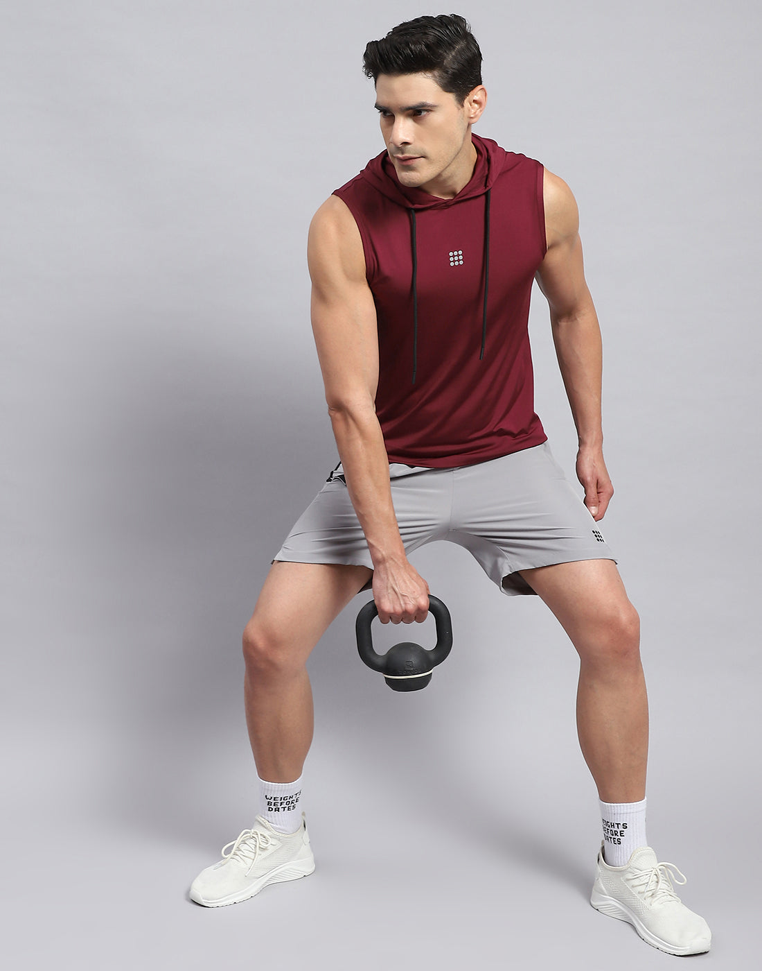 Rock.it Men Maroon Solid Round Neck Sleeveless T-Shirt