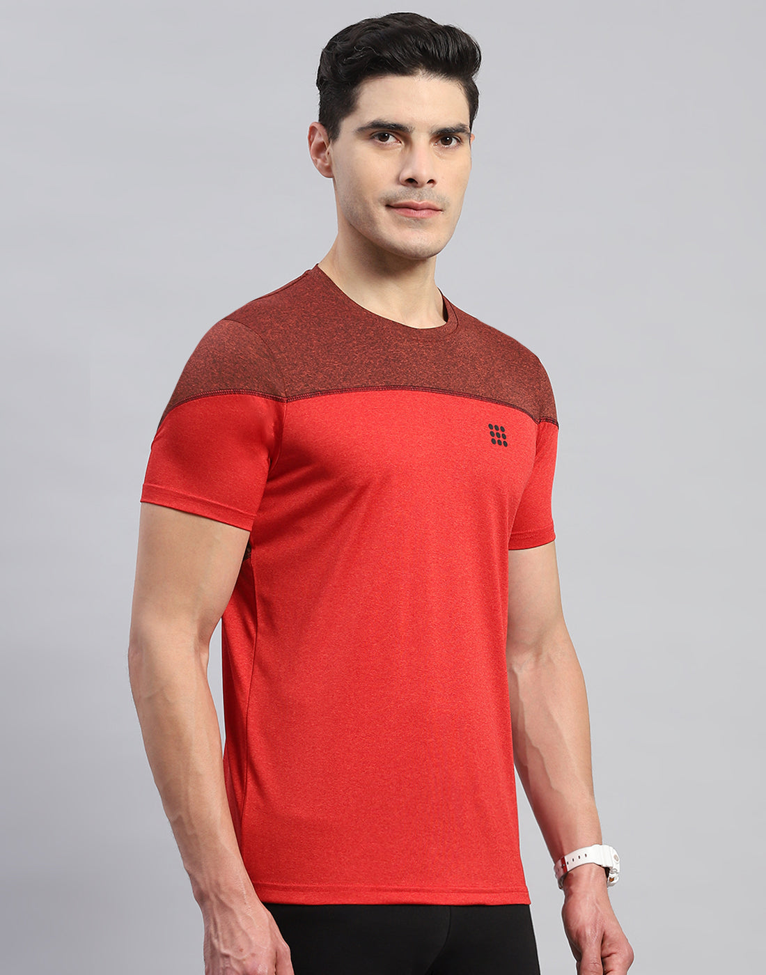 Rock.it Men Red Solid Round Neck Half Sleeve T-Shirt