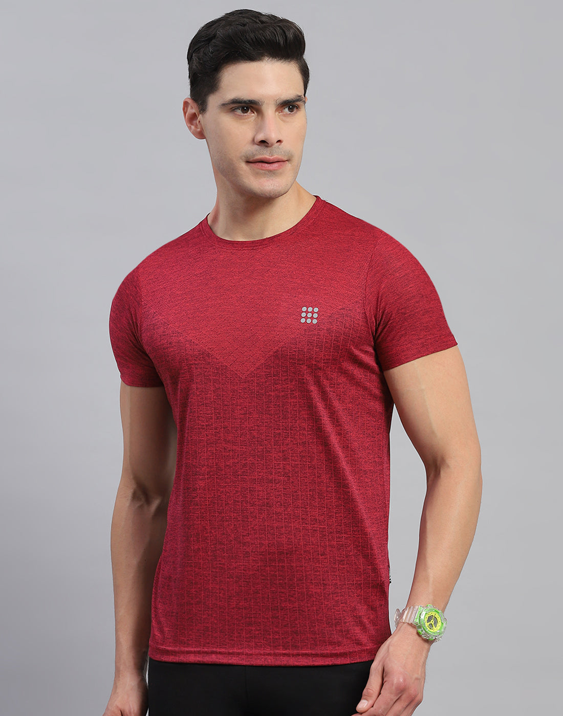 Rock.it Men Maroon Self Design Round Neck Half Sleeve T-Shirt