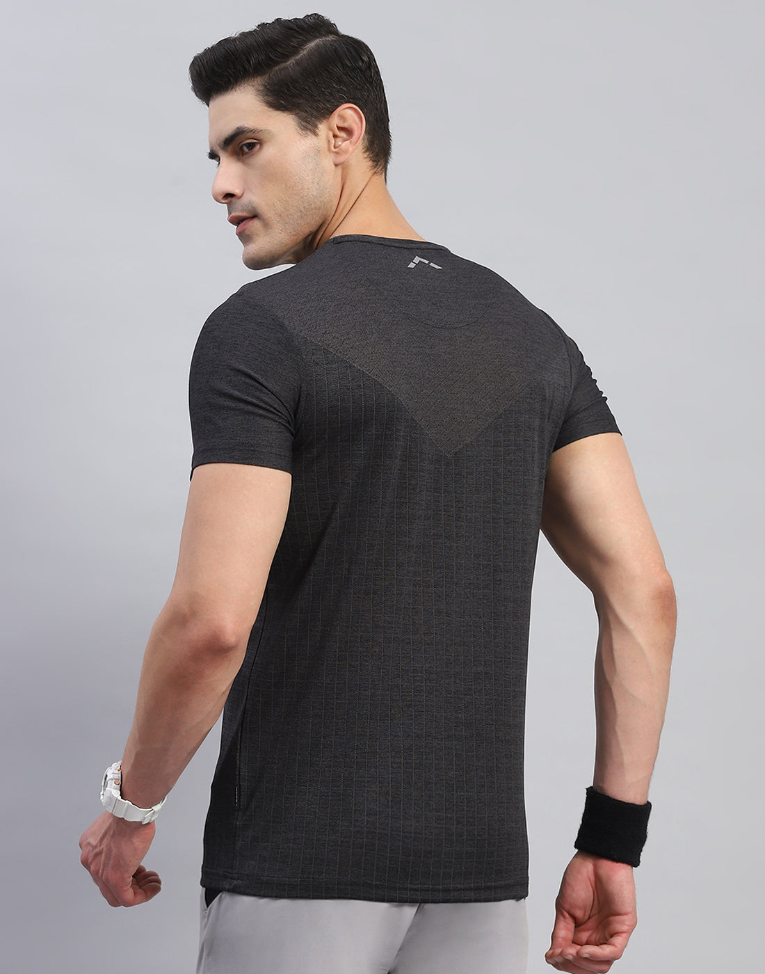 Rock.it Men Black Self Design Round Neck Half Sleeve T-Shirt