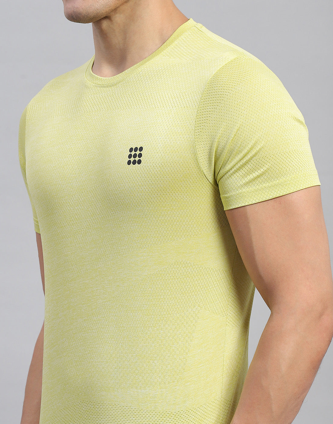 Rock.it Men Yellow Self Design Round Neck Half Sleeve T-Shirt