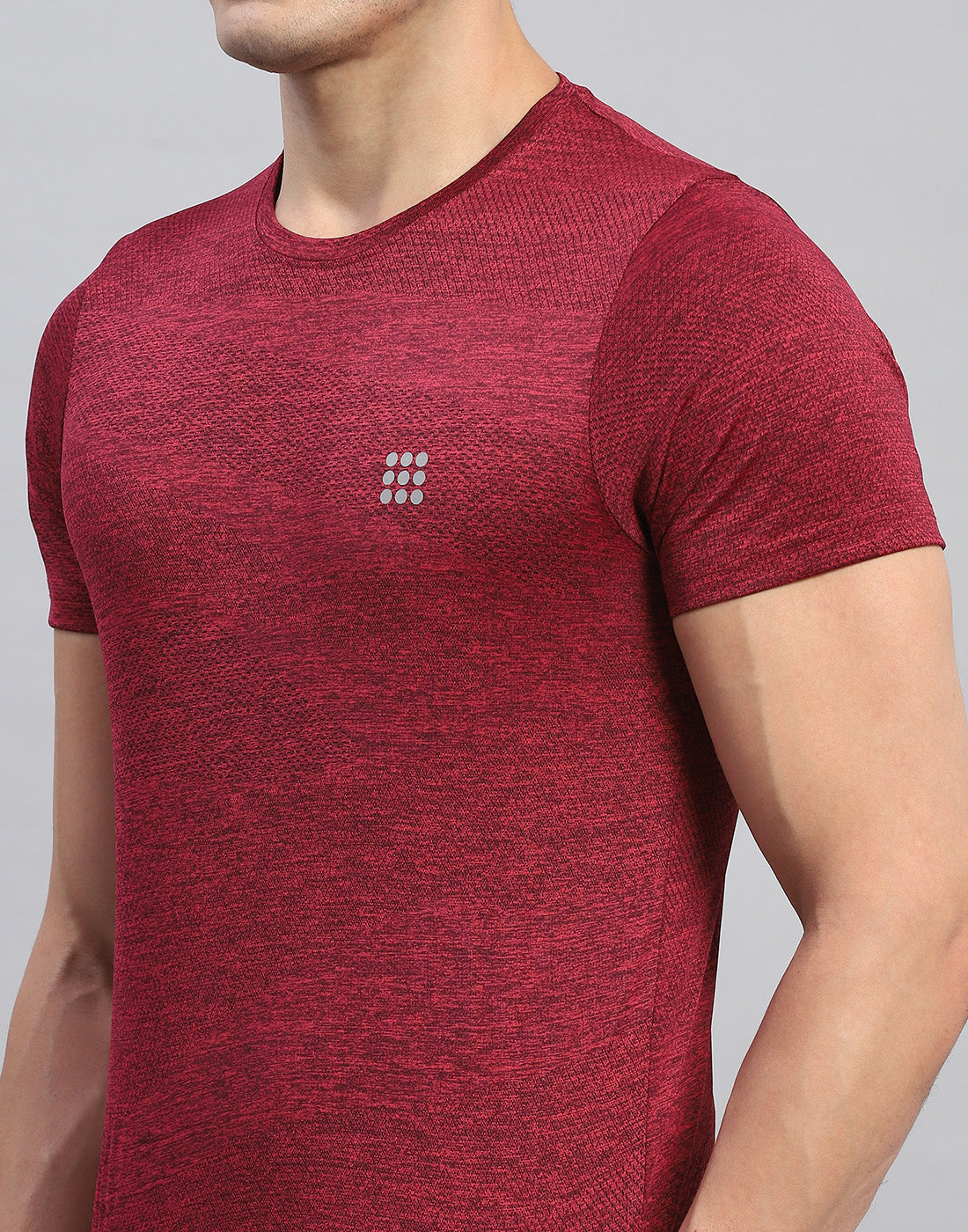 Rock.it Men Maroon Self Design Round Neck Half Sleeve T-Shirt