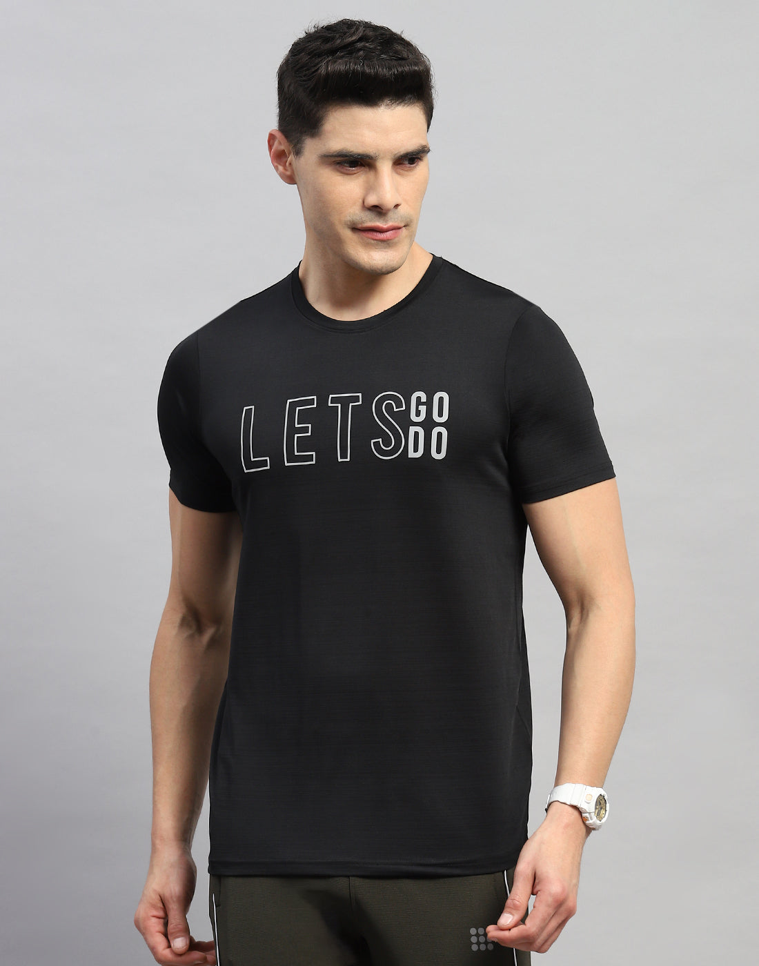 Rock.it Men Black Self Design Round Neck Half Sleeve T-Shirt