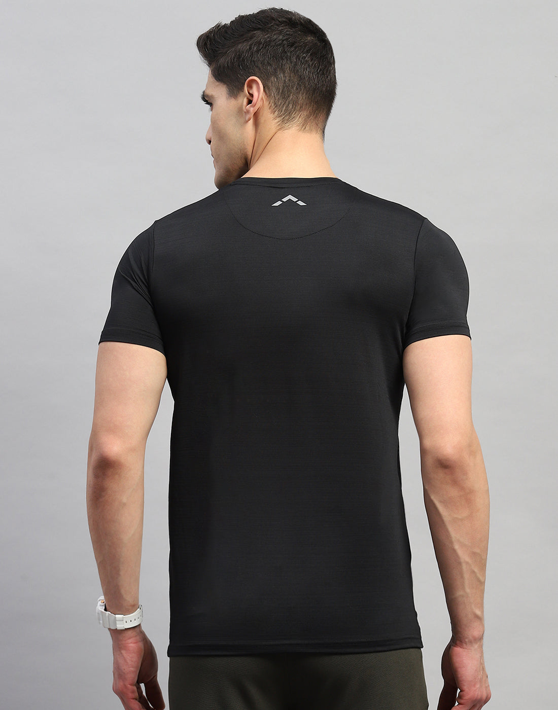 Rock.it Men Black Self Design Round Neck Half Sleeve T-Shirt