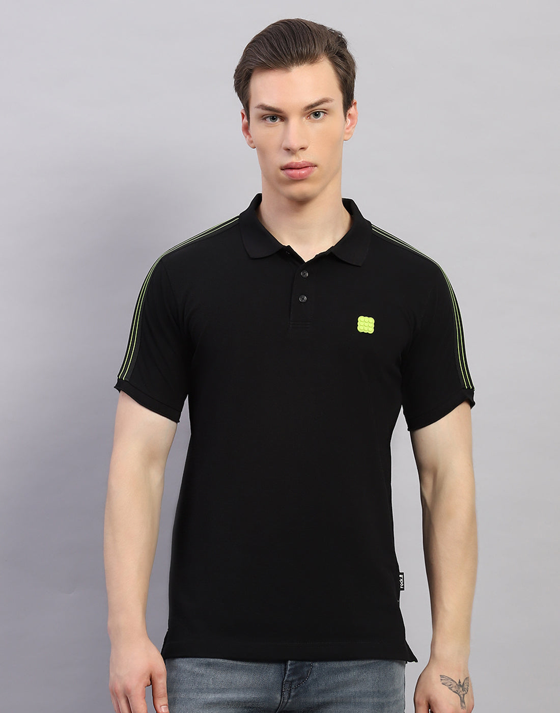 Rock.it Men Black Solid Polo Collar Half Sleeve T-Shirt