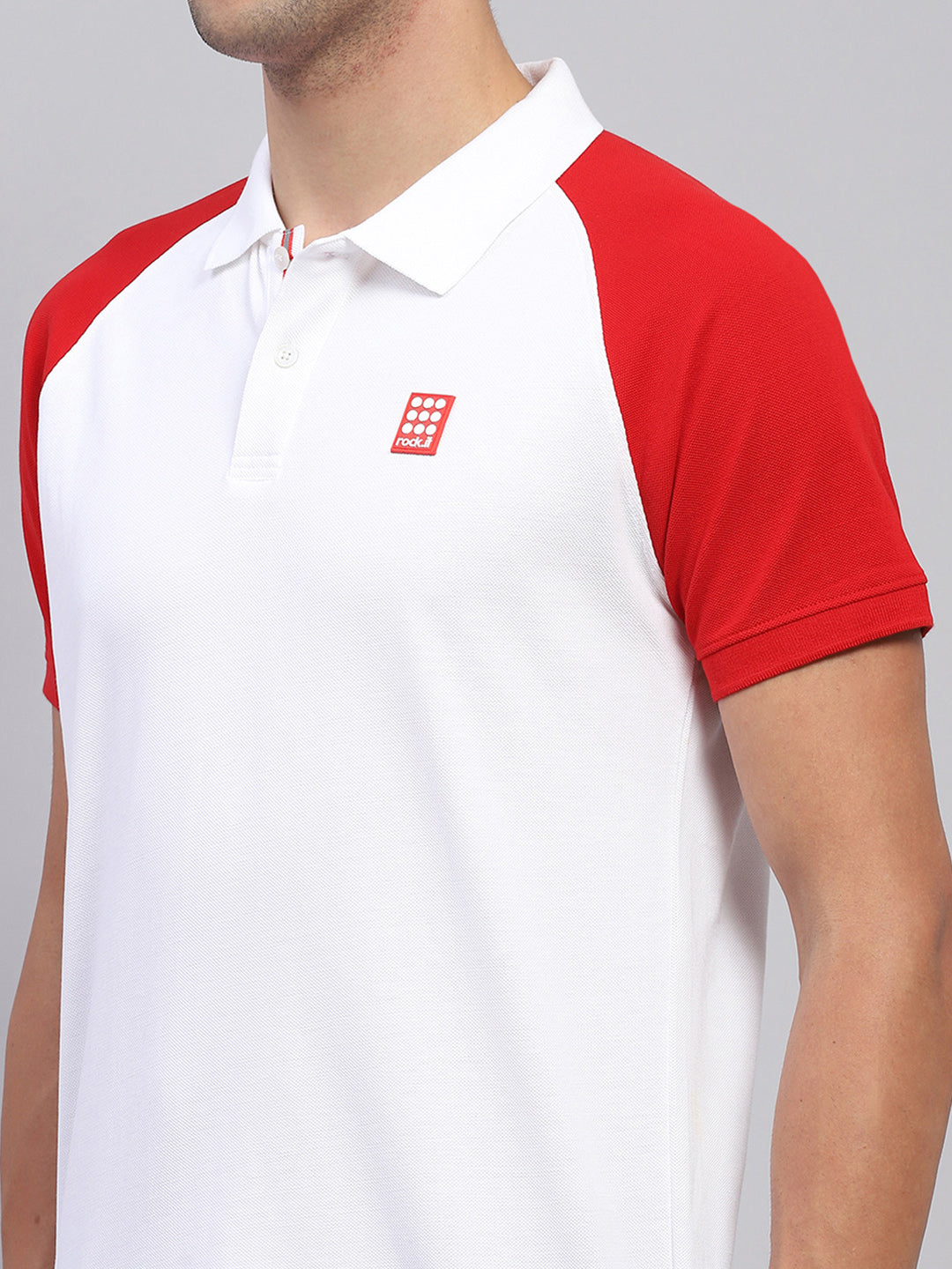 Rock.it Men White Solid Collar Half Sleeve T-Shirt