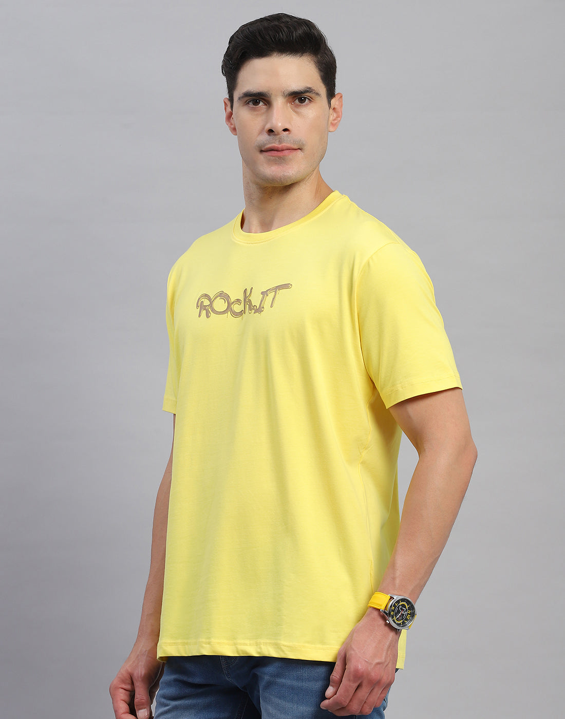 Rock.it Men Yellow Solid Round Neck Half Sleeve T-Shirt