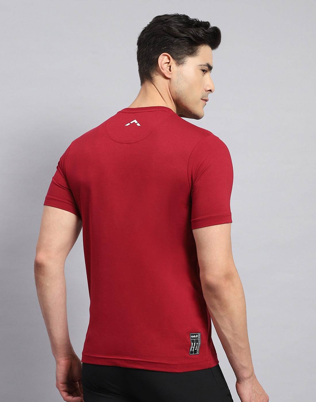 Rock.it Men Red Solid Round Neck Half Sleeve T-Shirt