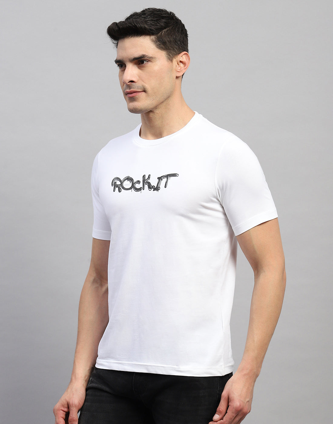 Rock.it Men White Solid Round Neck Half Sleeve T-Shirt